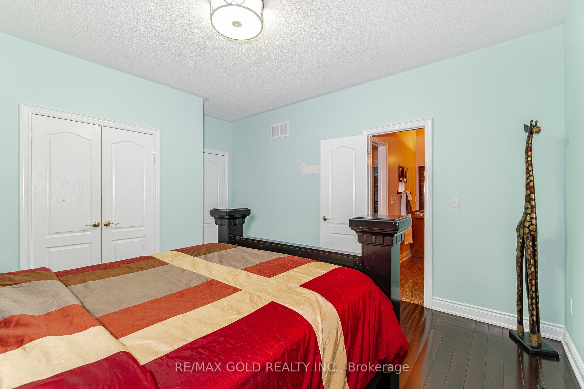 48 Maybeck Dr