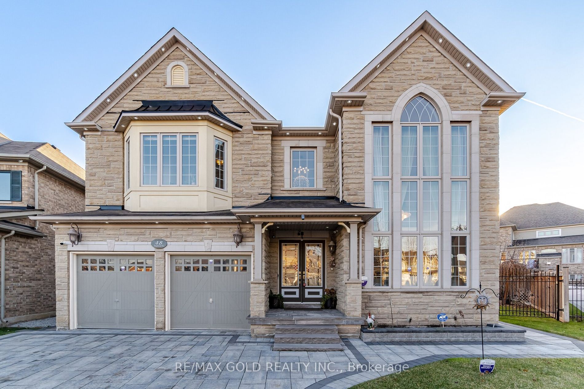 48 Maybeck Dr