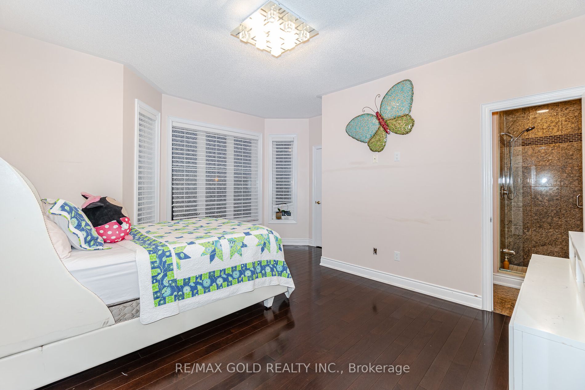 48 Maybeck Dr