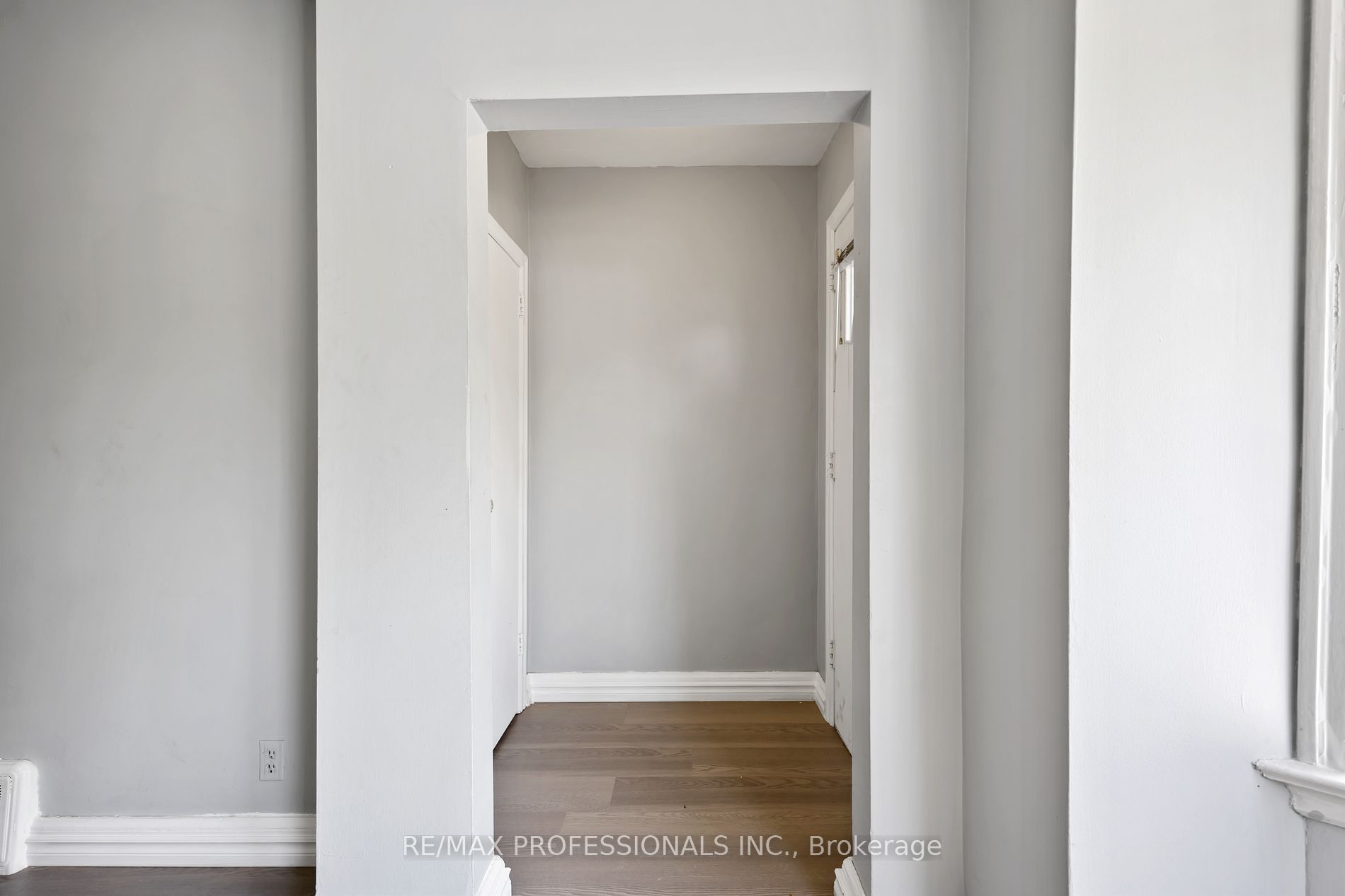 34 Dixon Rd