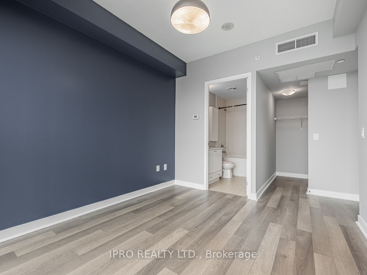 3975 Grand Park Dr, #3408