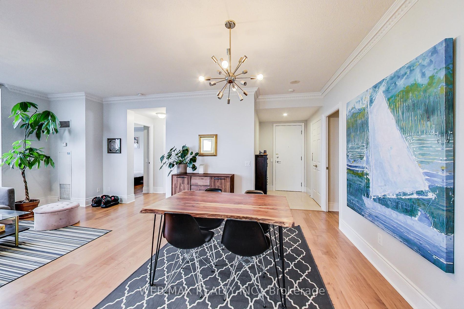 5233 Dundas St W, #2318