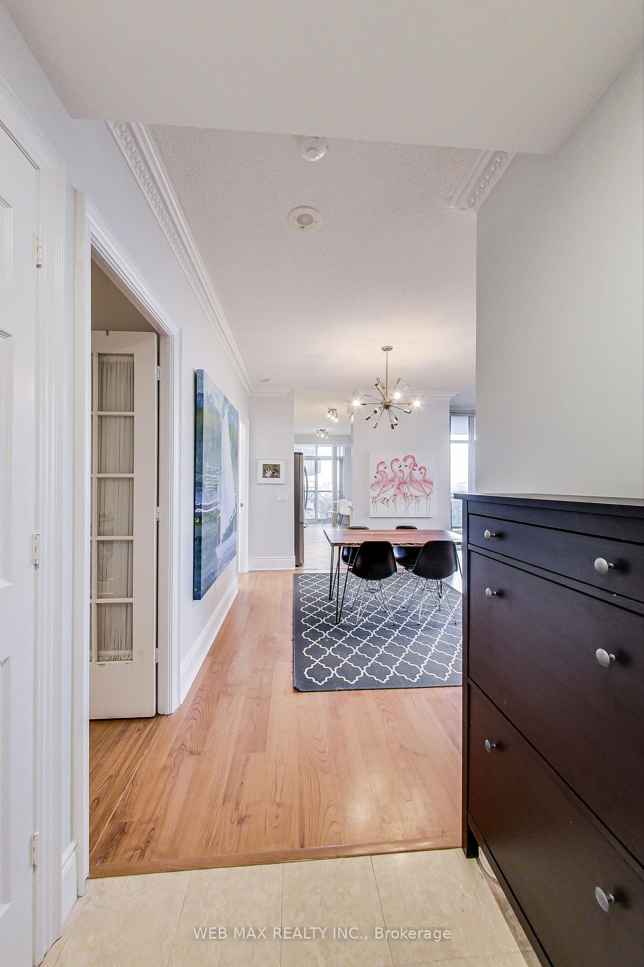 5233 Dundas St W, #2318