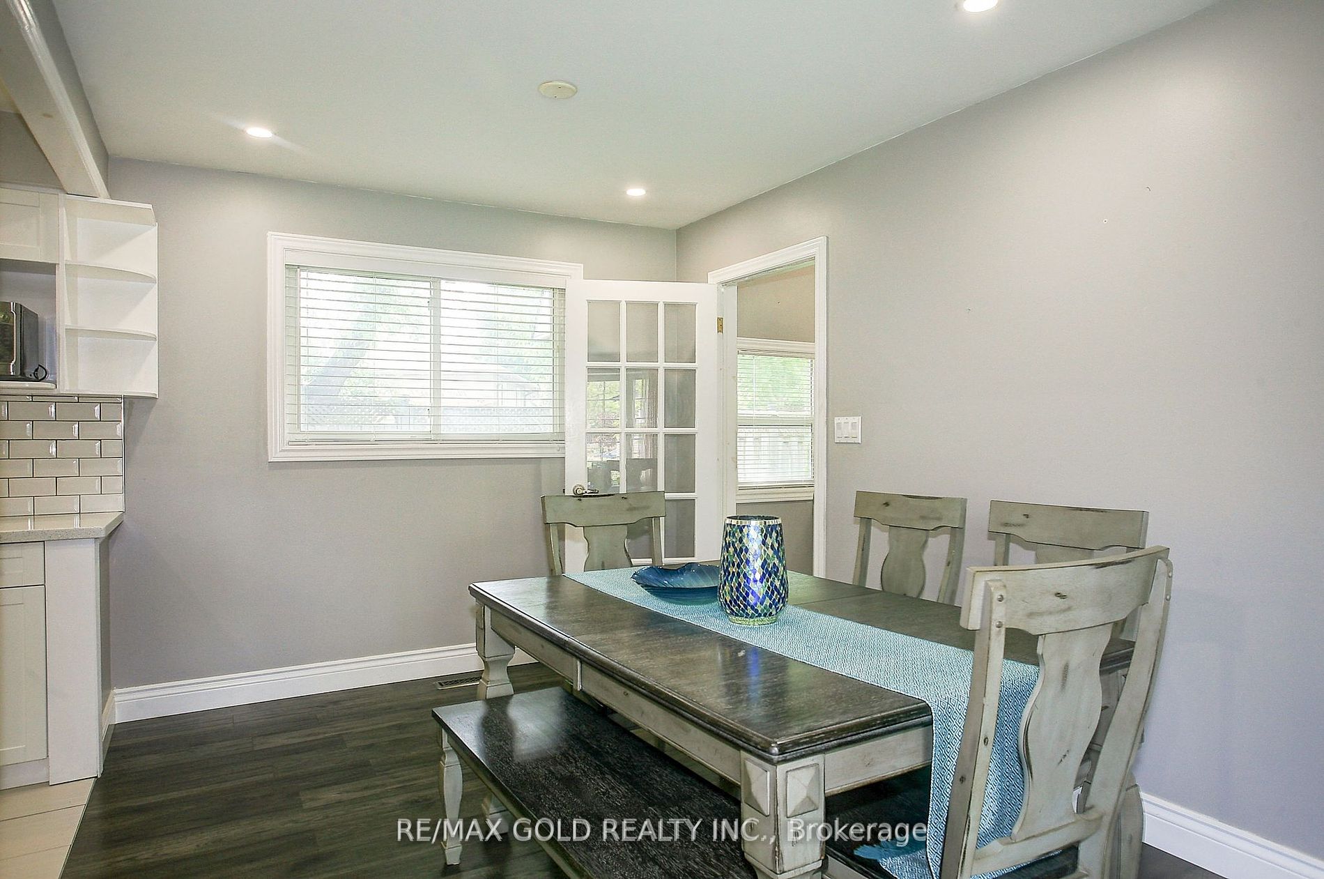 103 Avonmore Cres