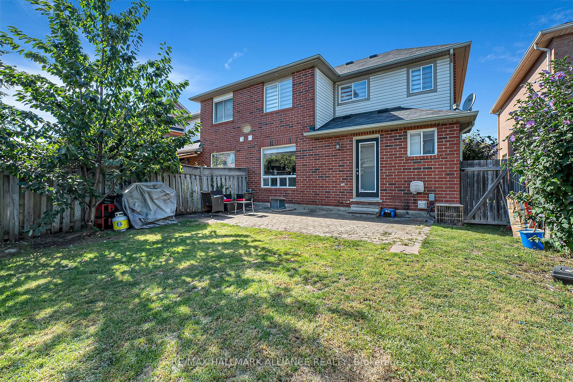 1506 Harwood Dr