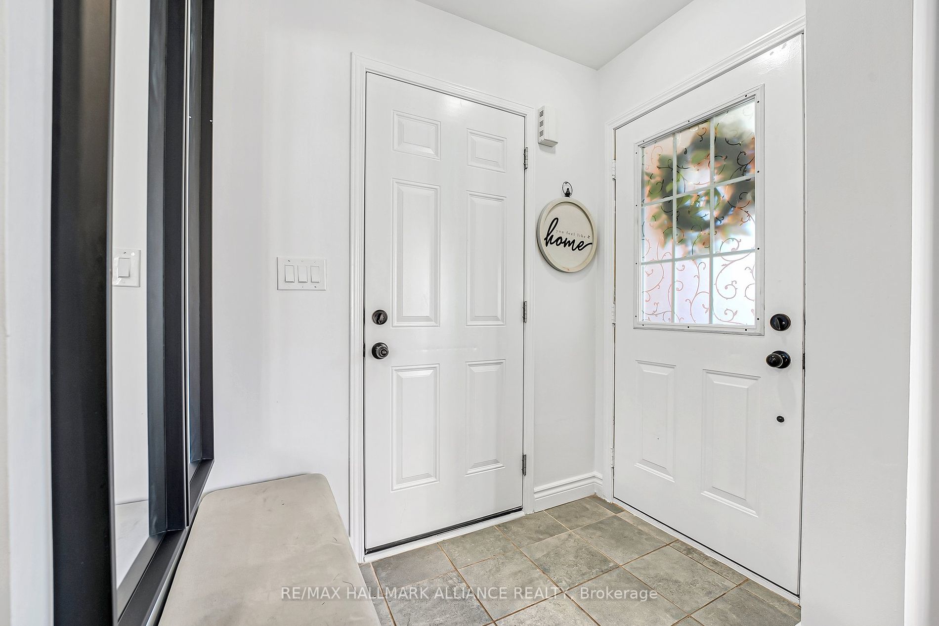1506 Harwood Dr