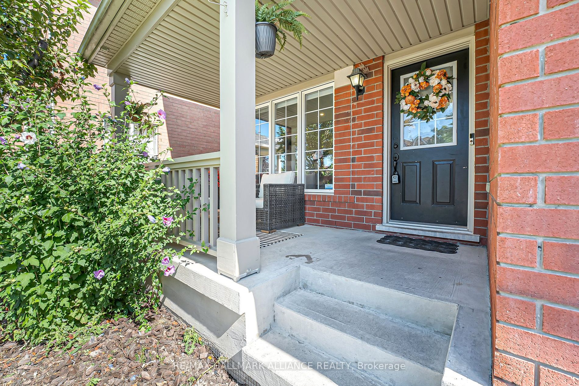 1506 Harwood Dr