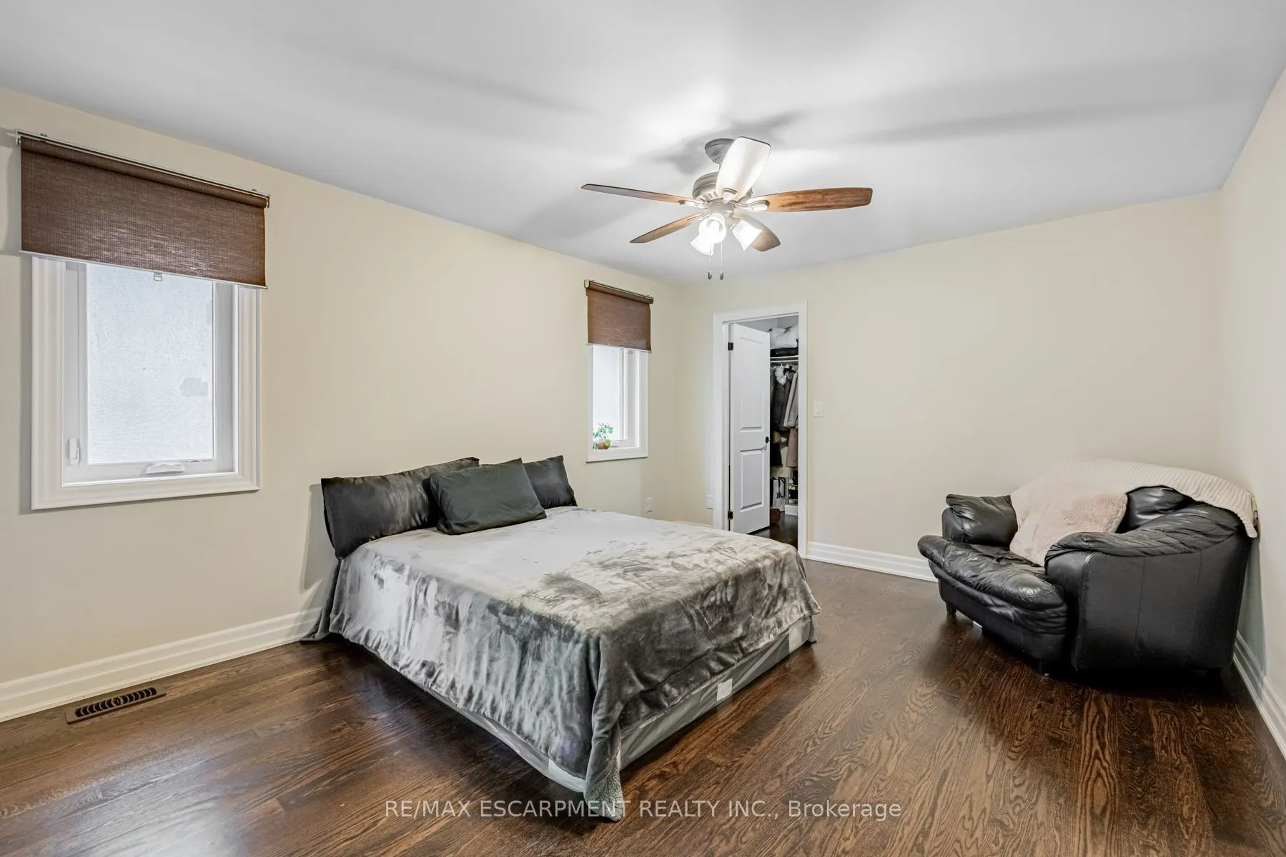 923 Beechwood Ave