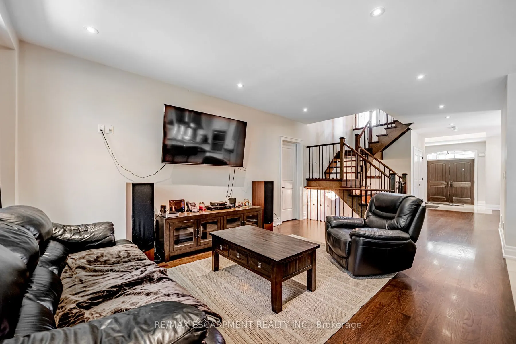 923 Beechwood Ave
