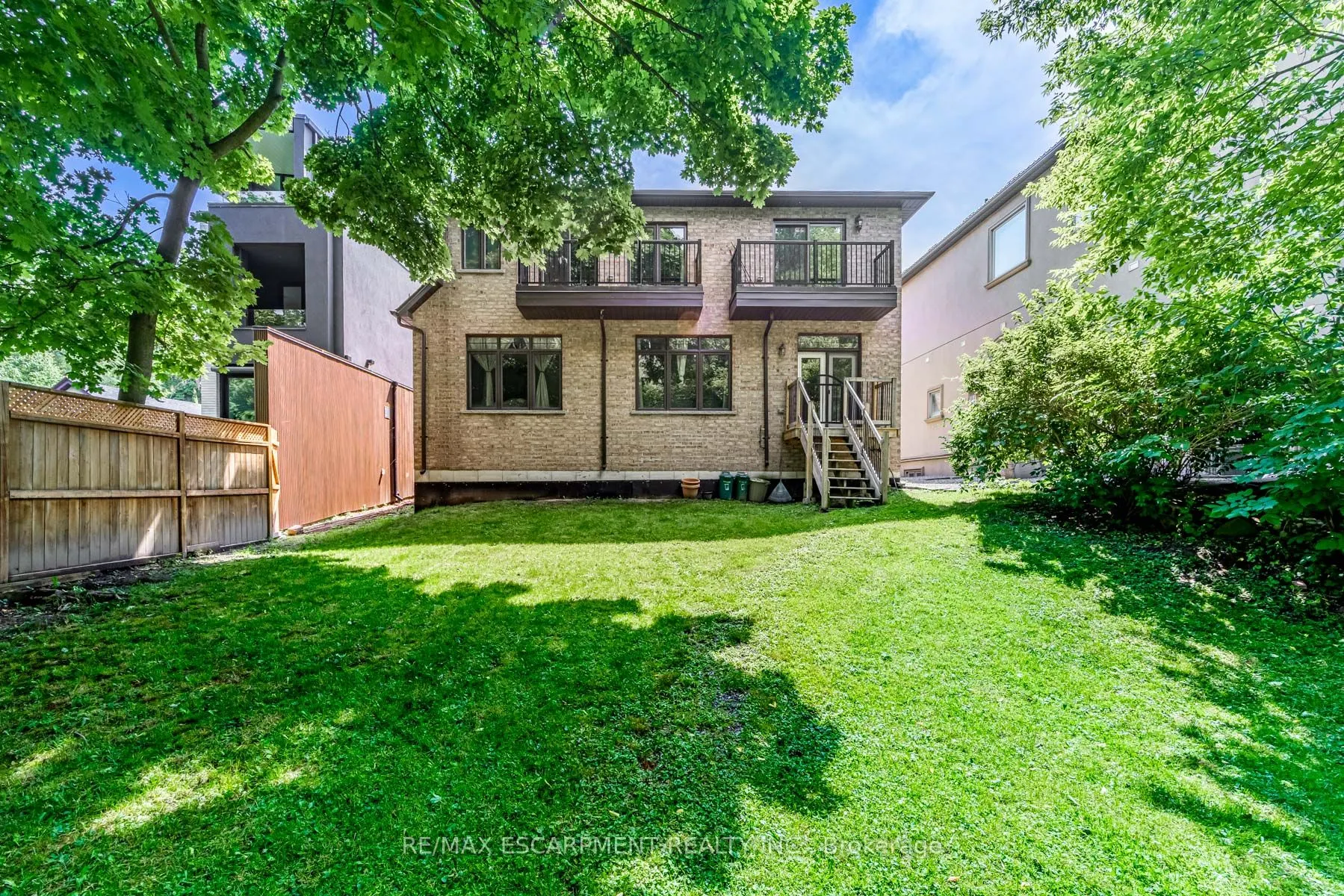 923 Beechwood Ave