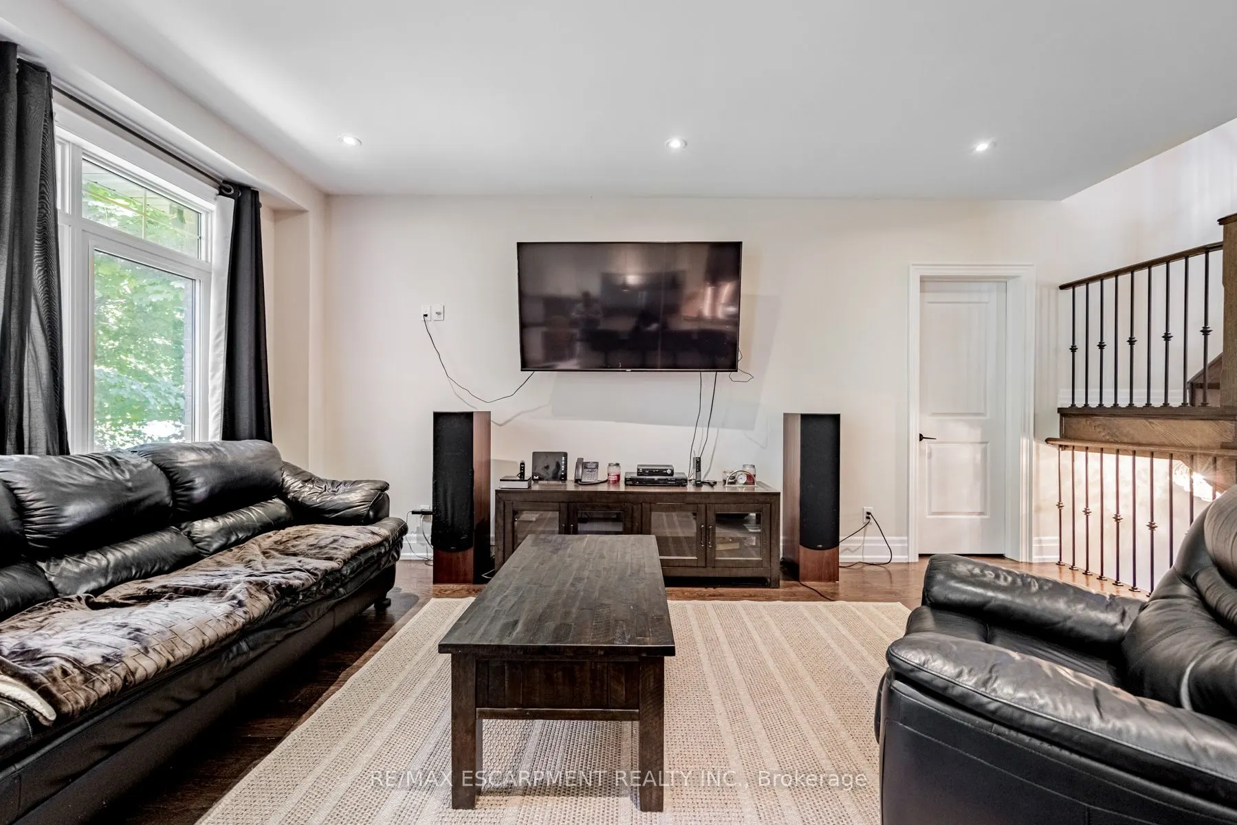923 Beechwood Ave