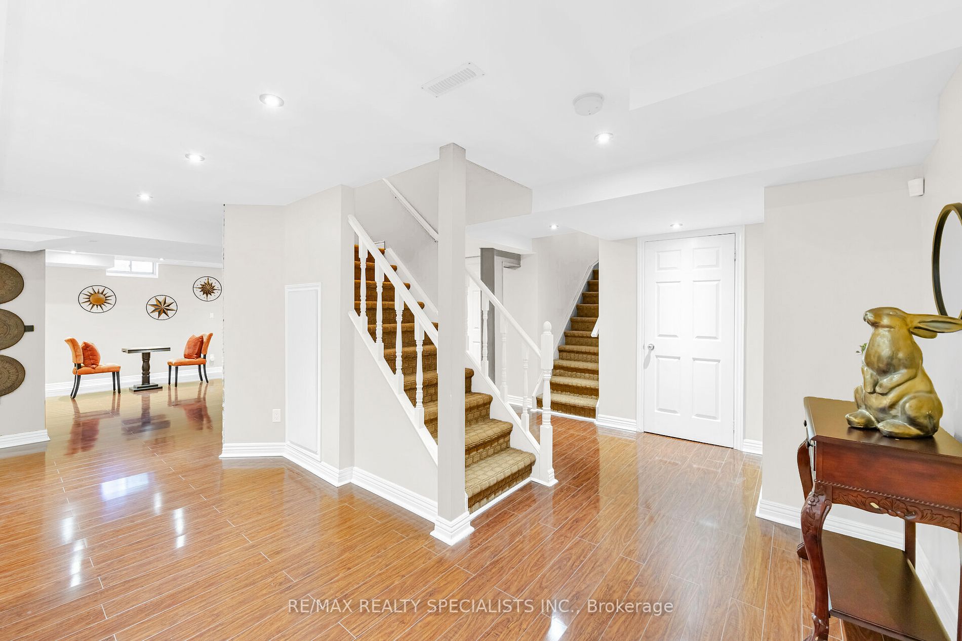 3353 Azelia Crt