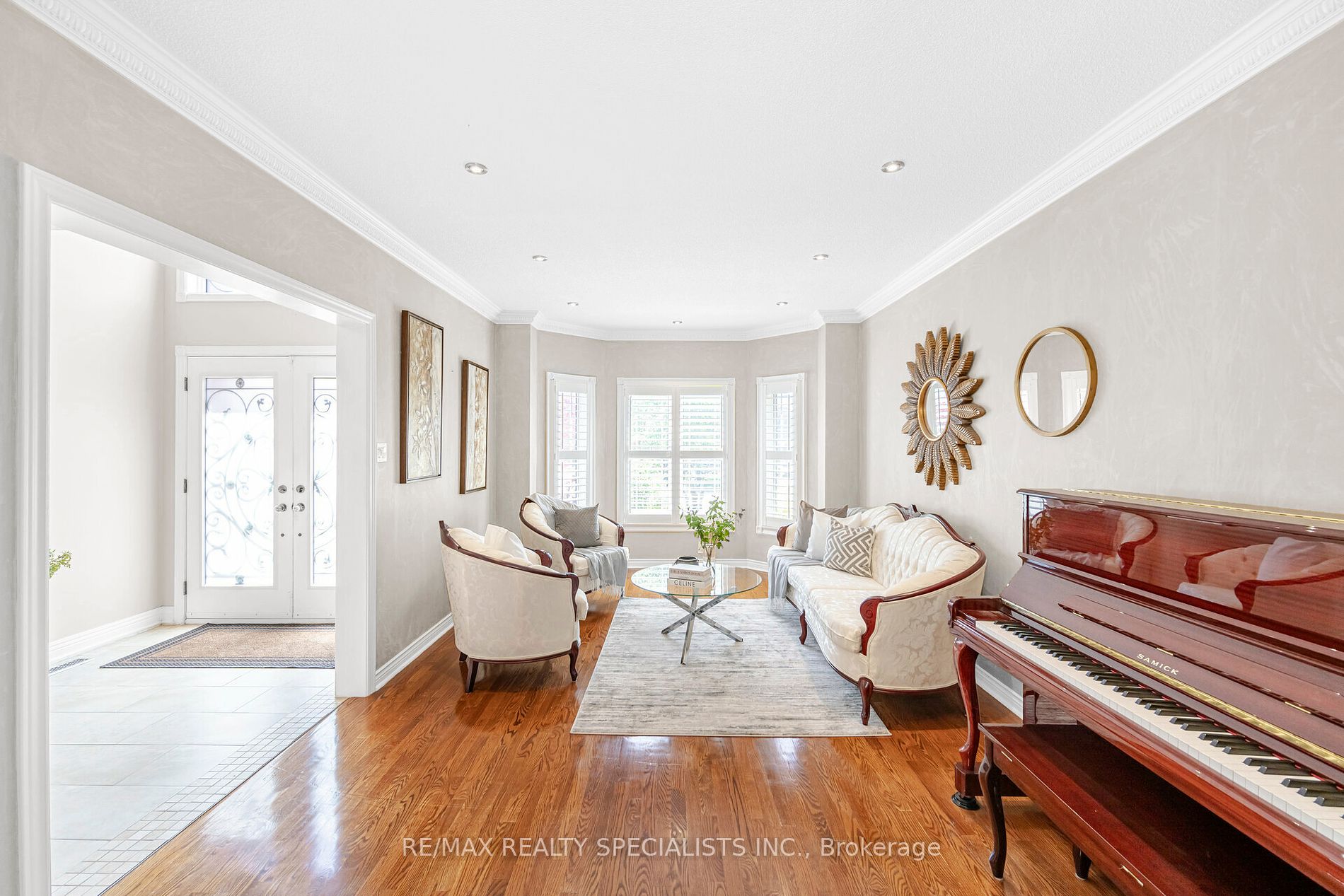 3353 Azelia Crt