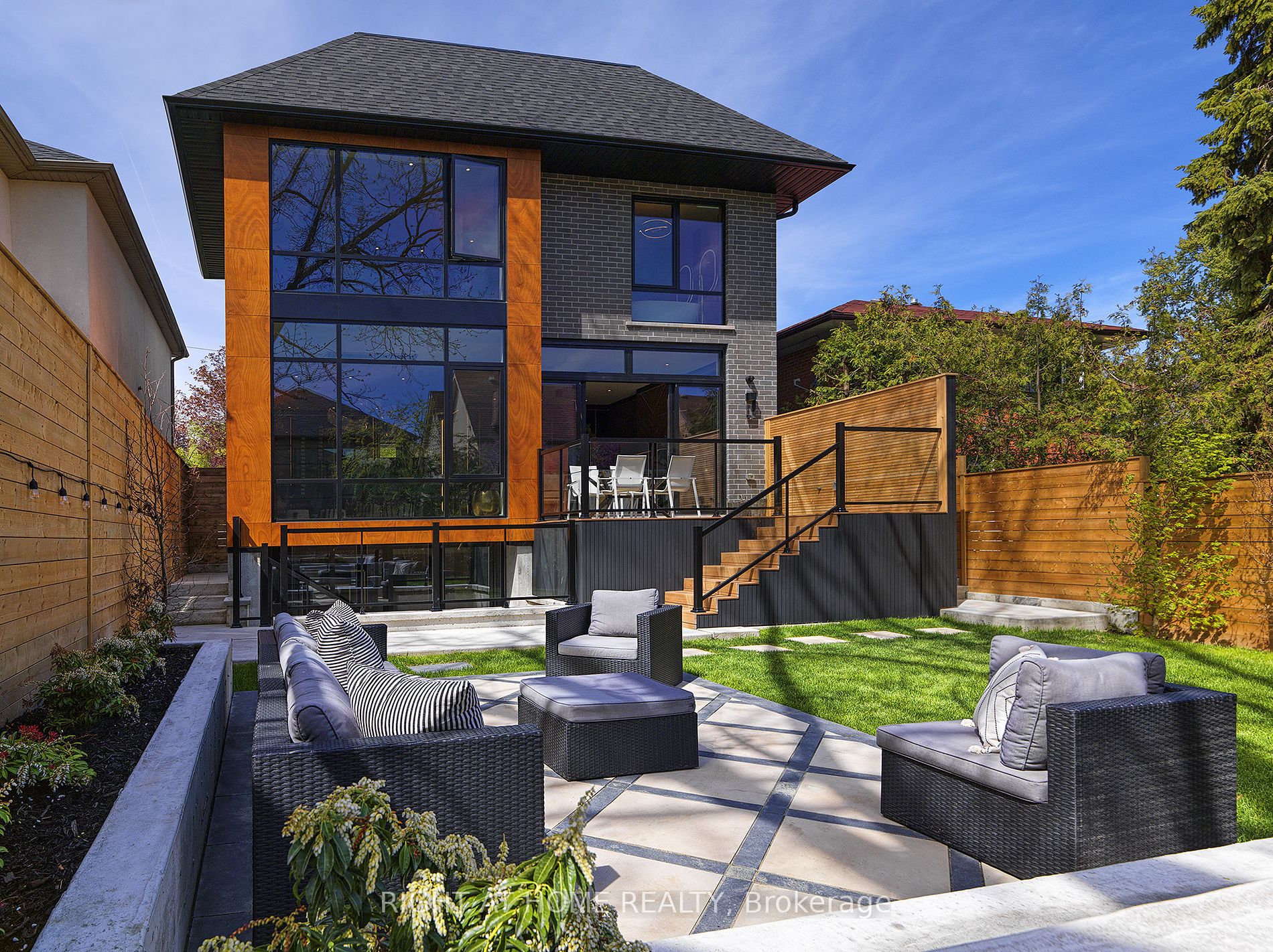 29 Walford Rd
