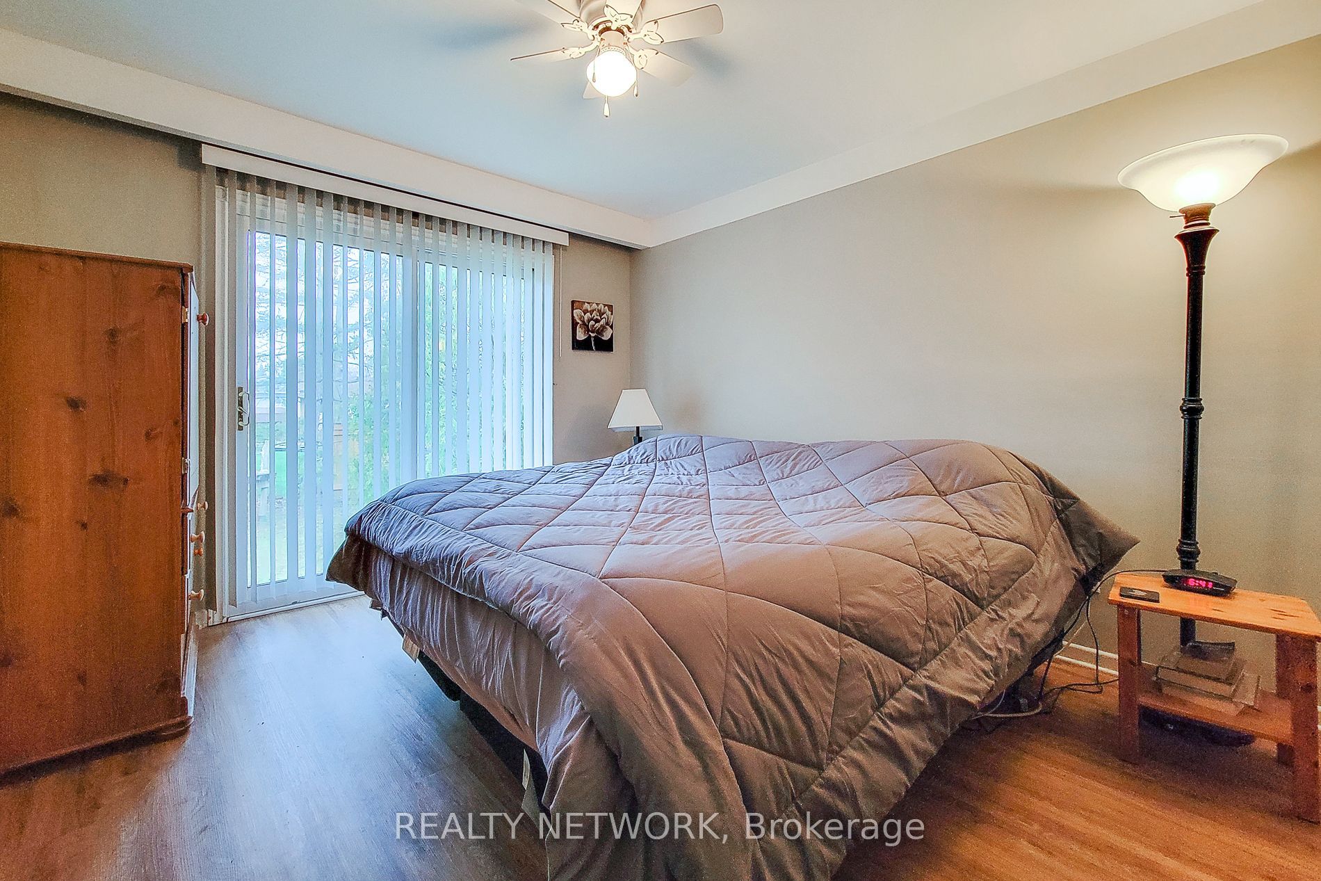2145 Sandringham Dr