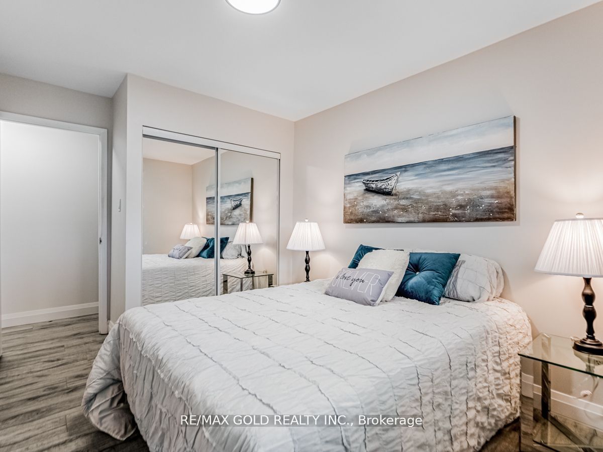 2605 Woodchester Dr, #60