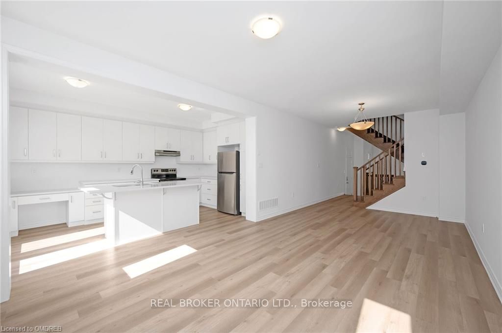 1200 Anson Gate