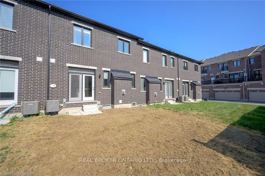 1200 Anson Gate