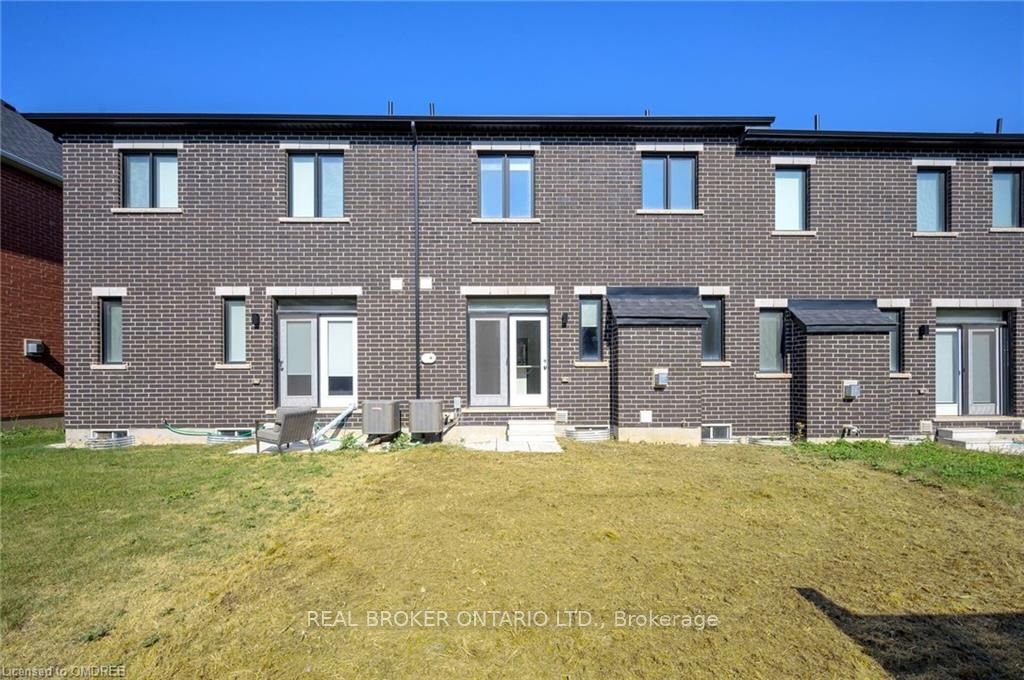 1200 Anson Gate
