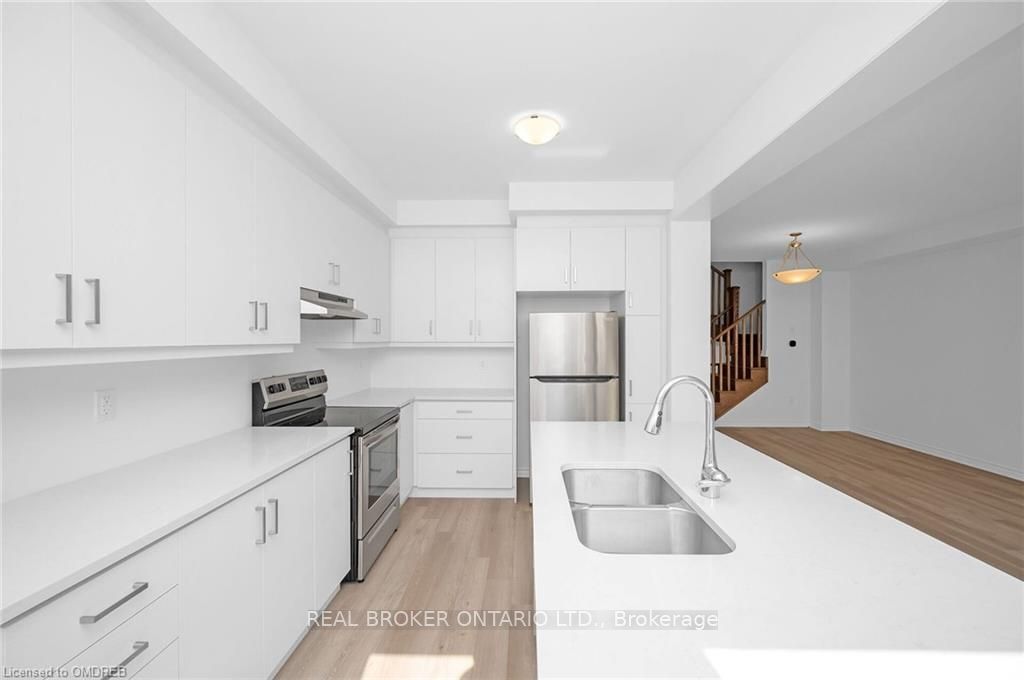 1200 Anson Gate