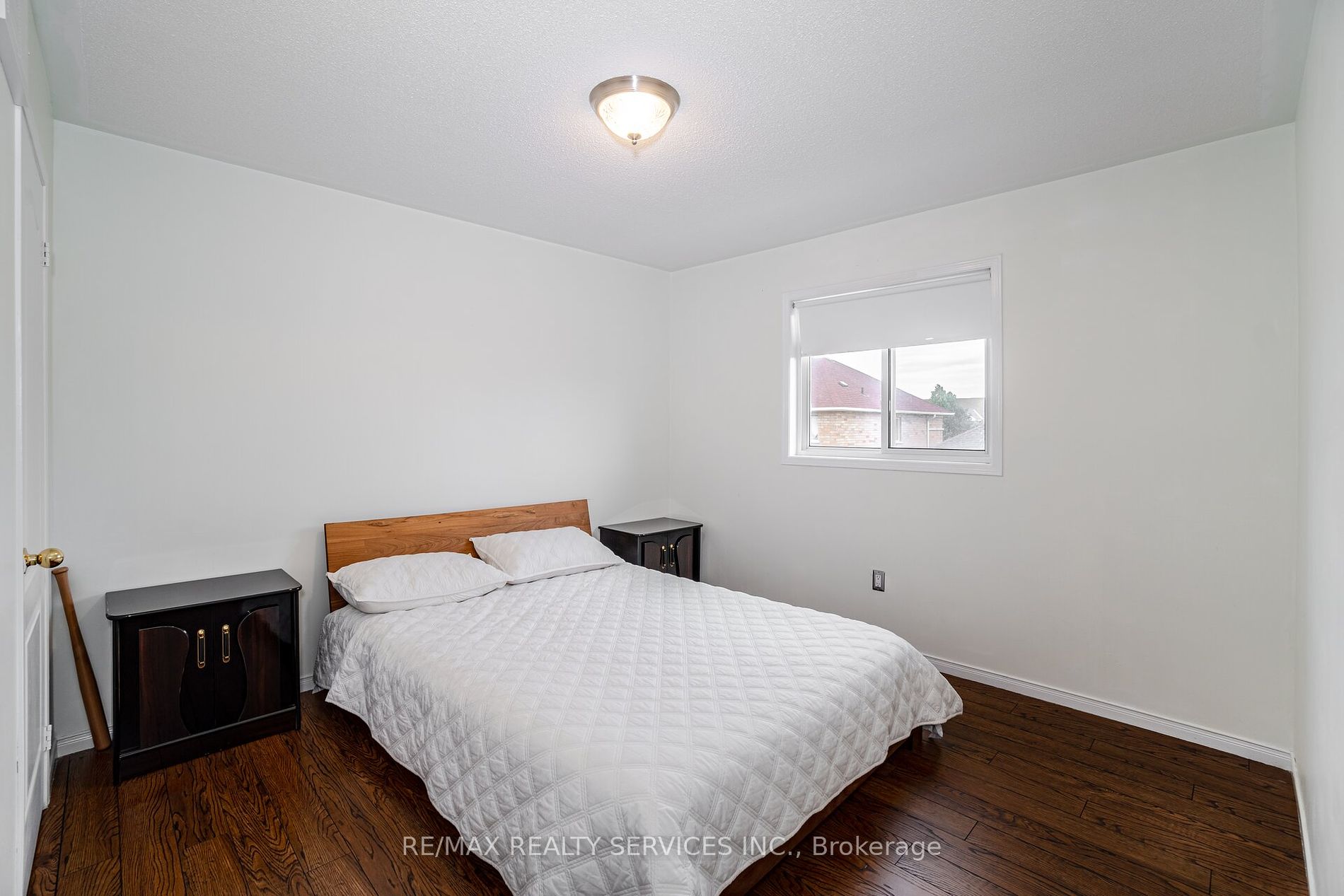 6 Courtsfield Cres