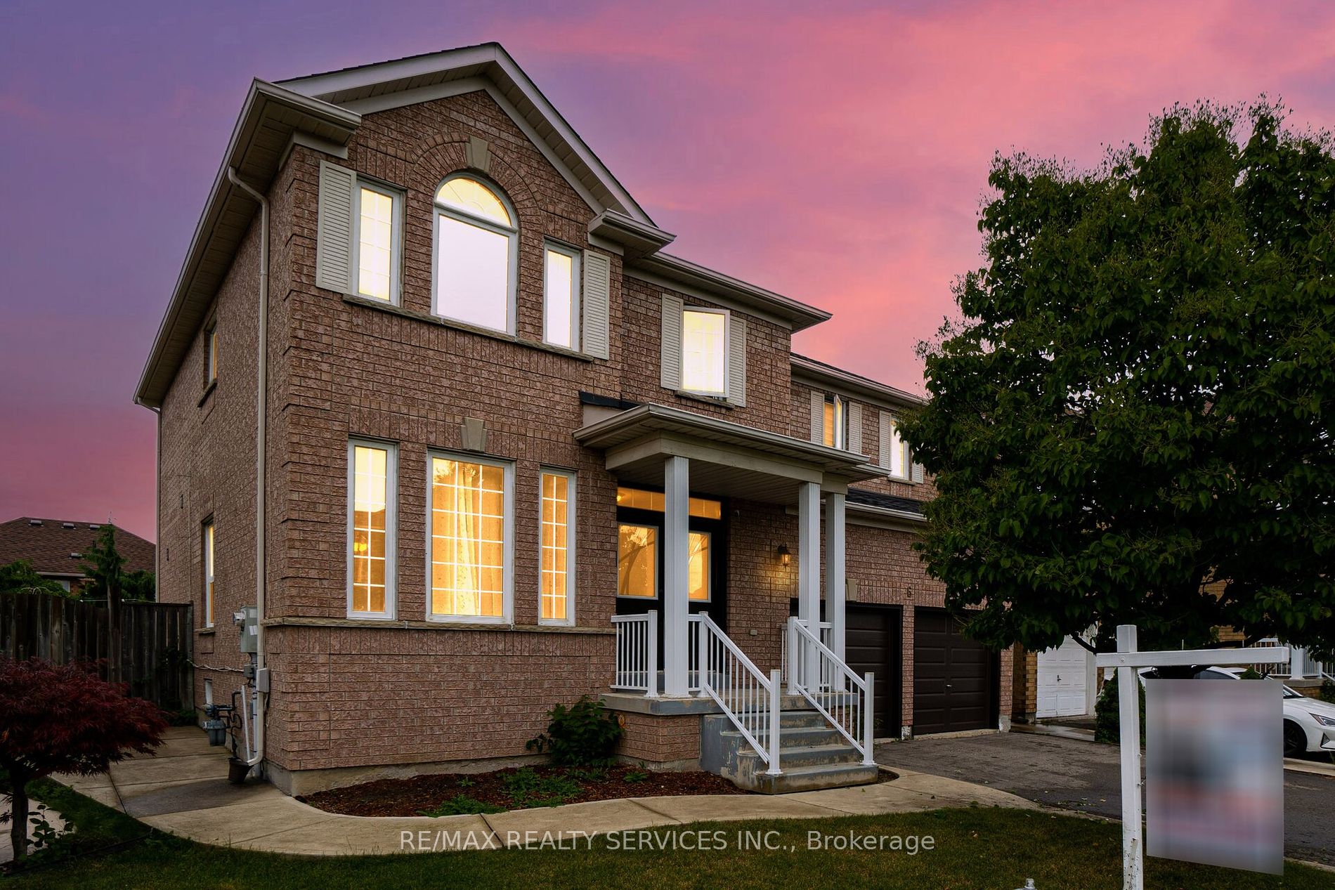 6 Courtsfield Cres