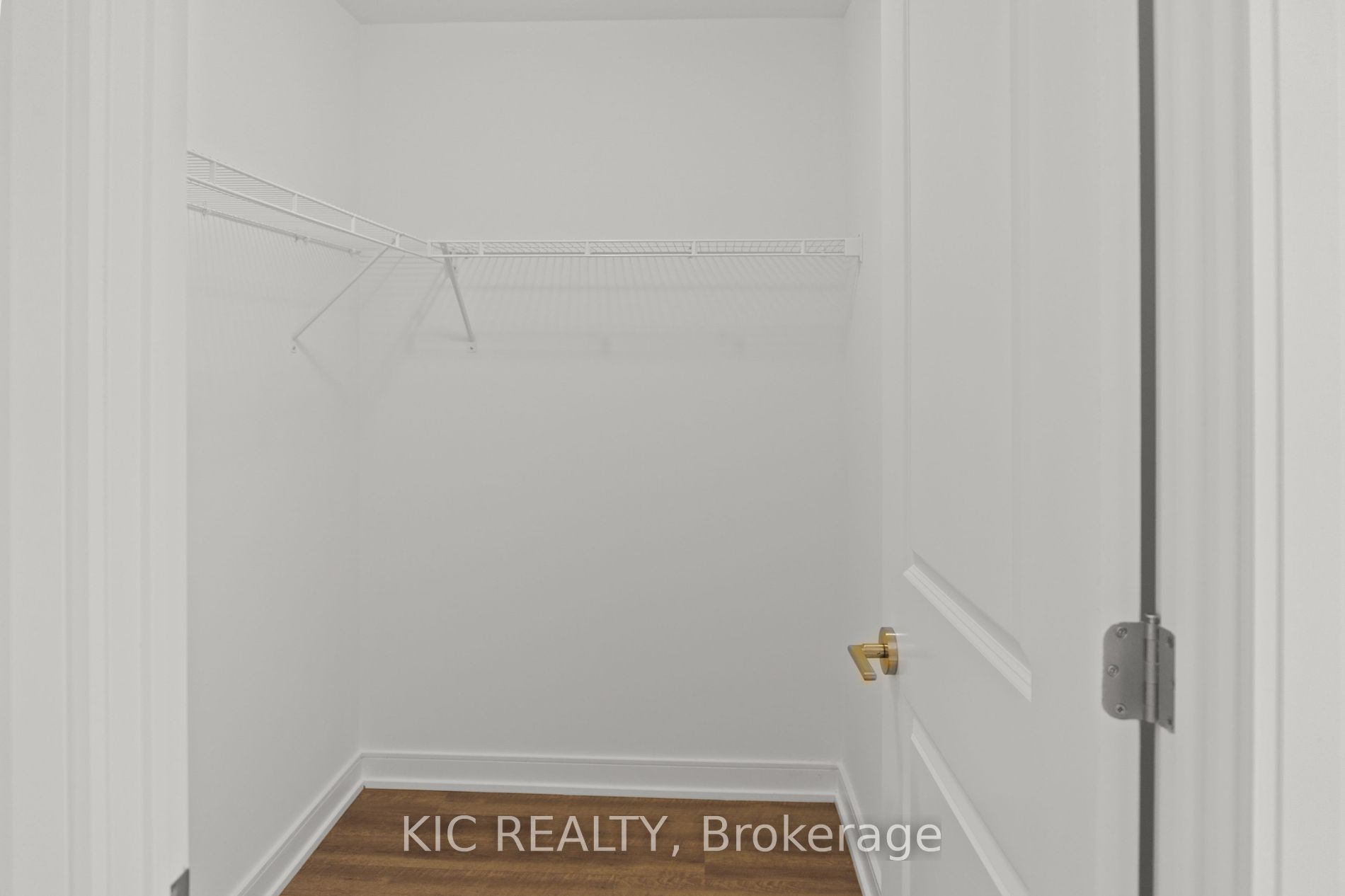 25 Neighbourhood Lane, #407