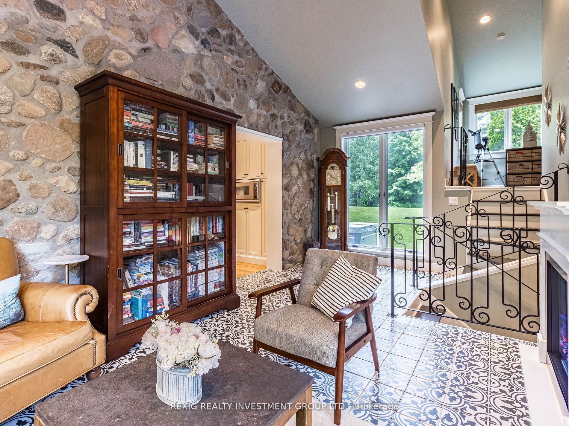 27 Cedar Drive