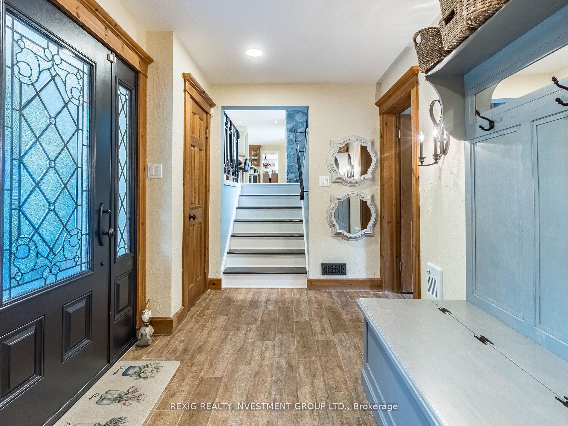 27 Cedar Drive