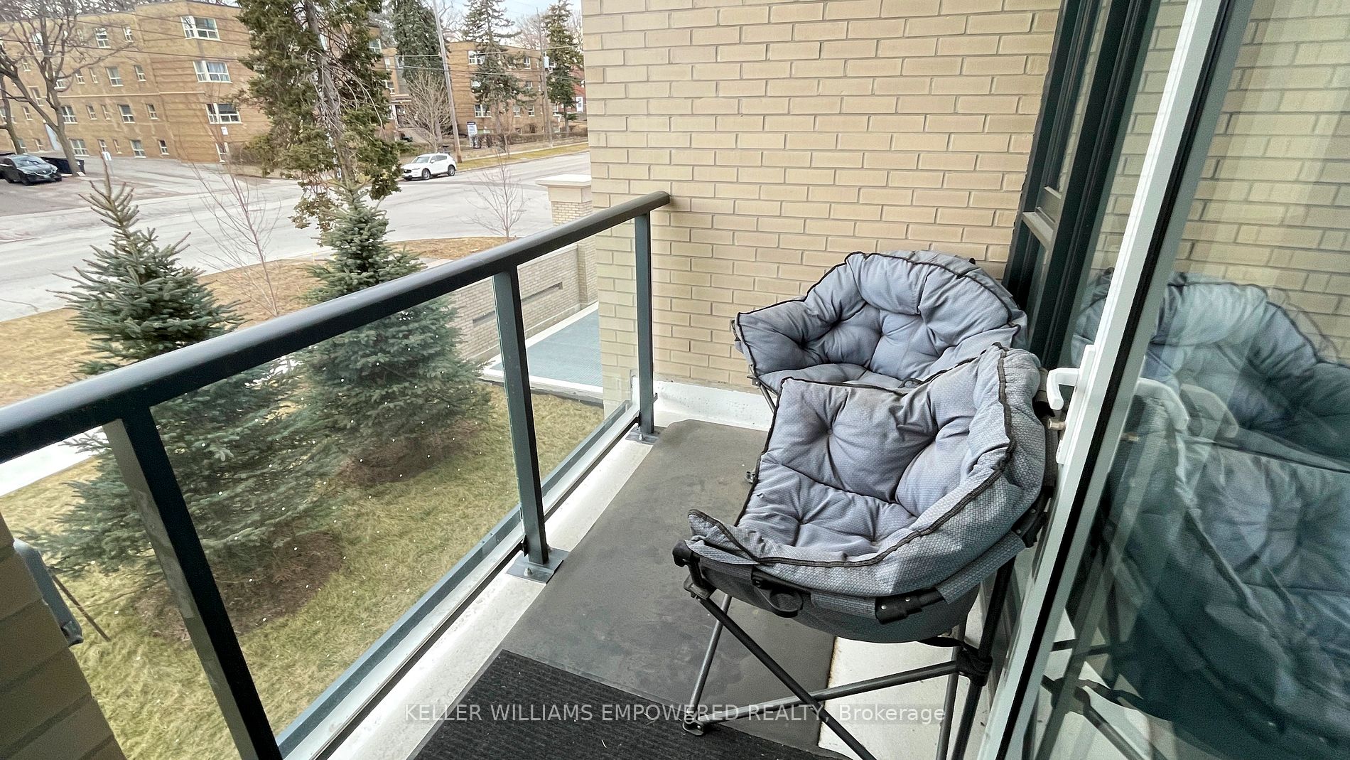 293 The Kingsway, #219