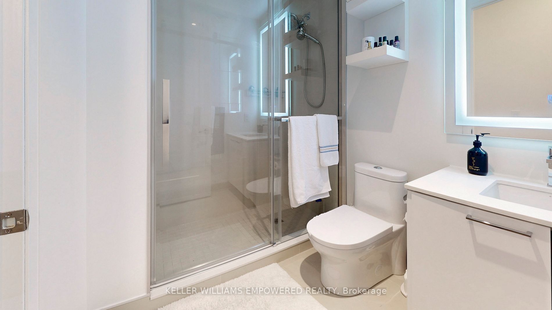 293 The Kingsway, #219