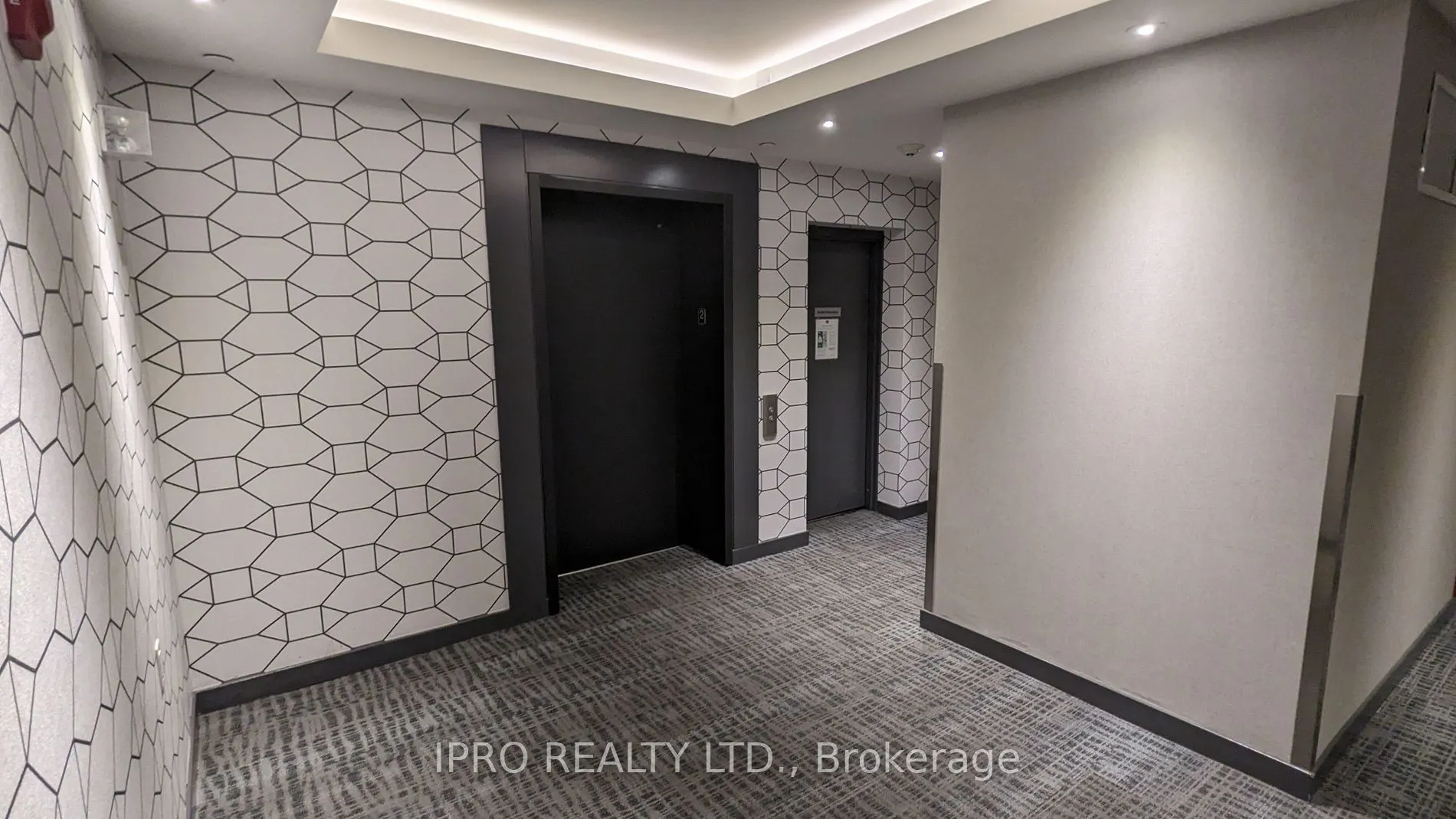 5025 Harvard Rd, #203