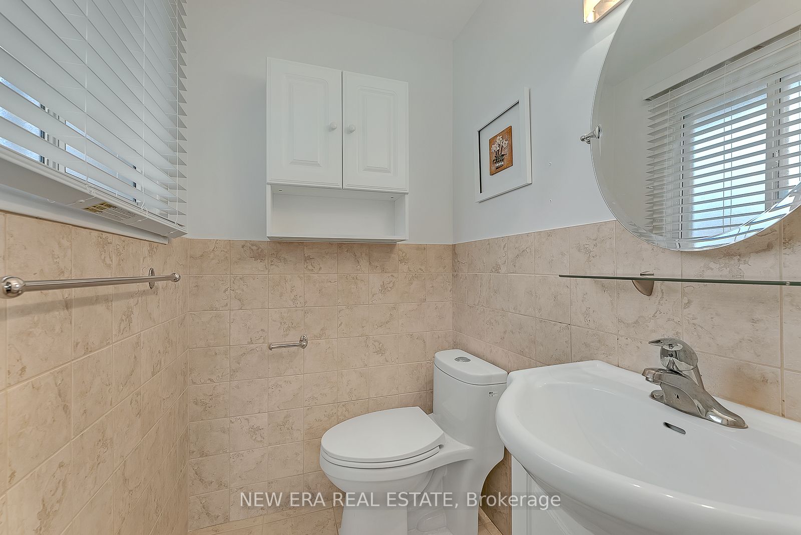 18 West Wareside Rd
