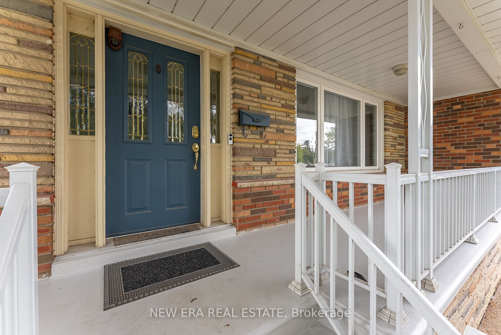 18 West Wareside Rd