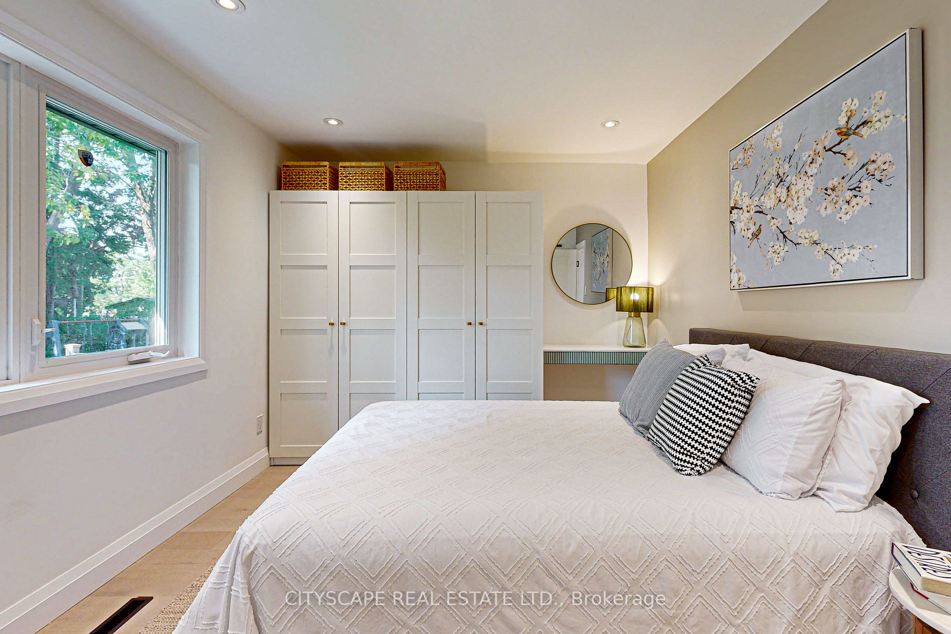 34 Stavely Cres