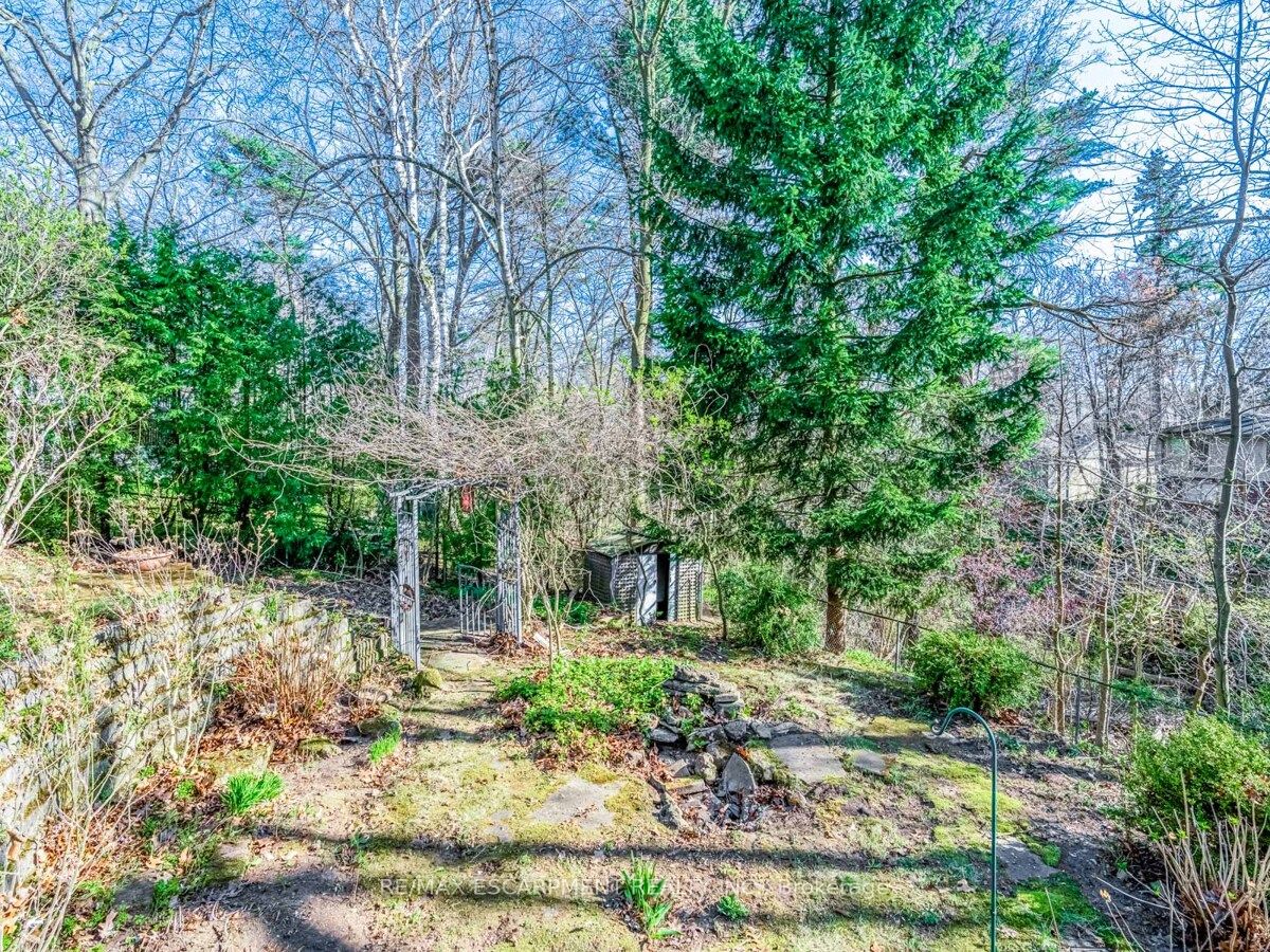 804 Shadeland Ave