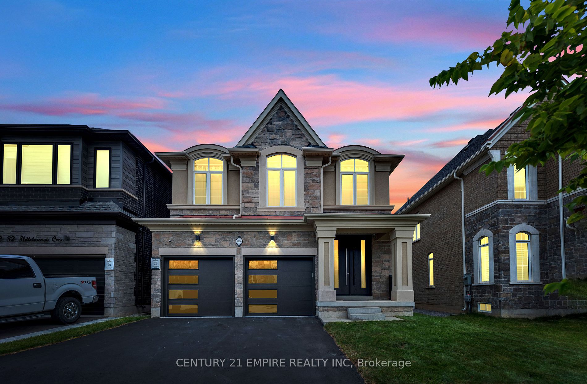 4128 Hillsborough Cres