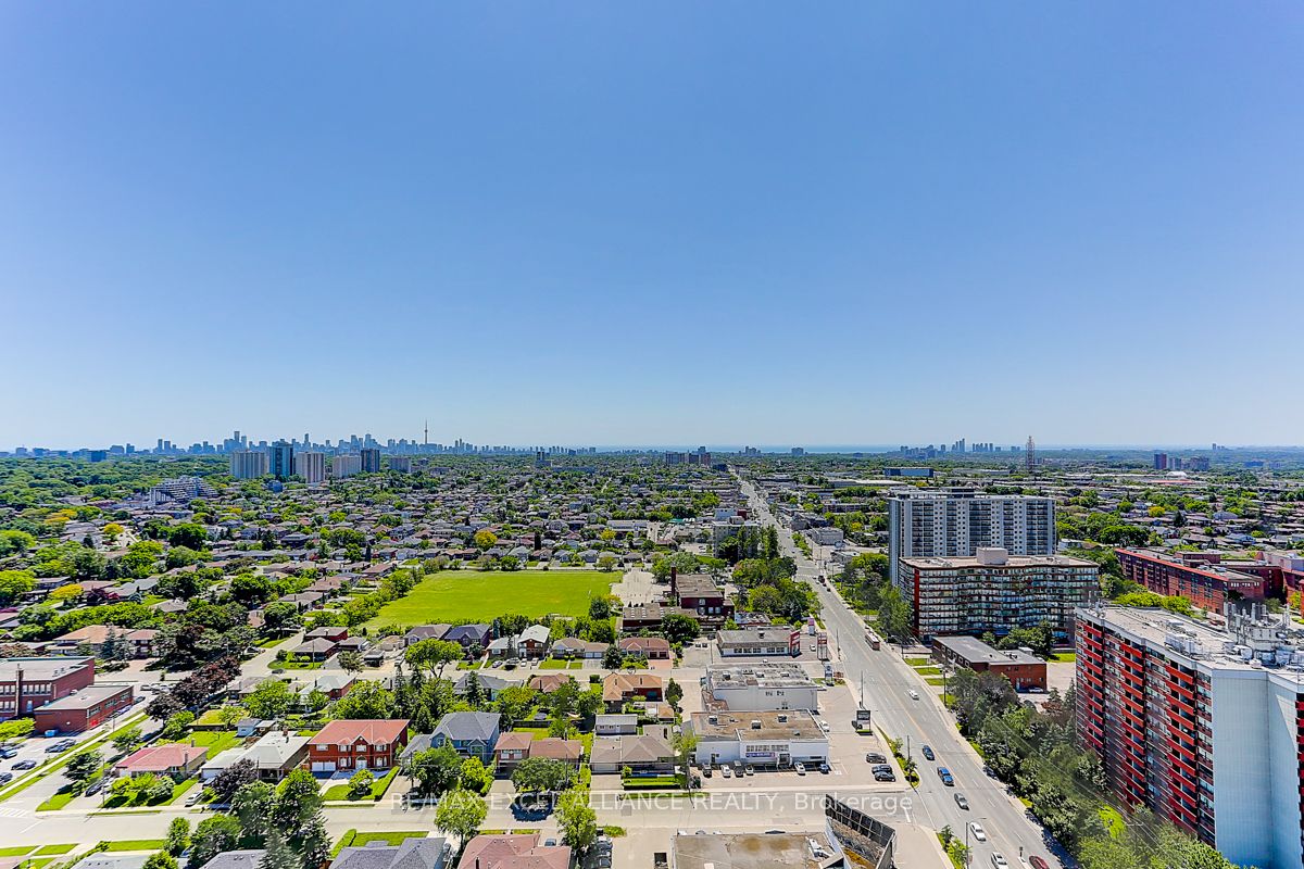 830 Lawrence Ave W, #2707