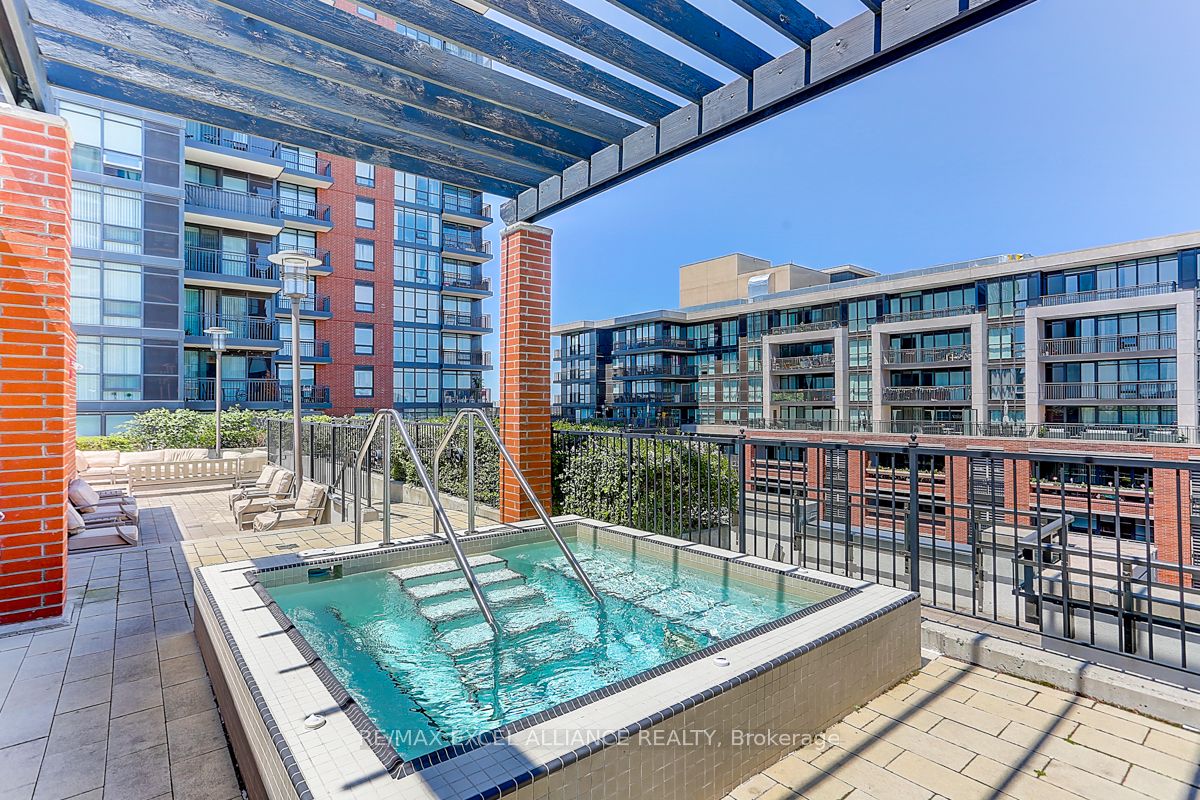 830 Lawrence Ave W, #2707