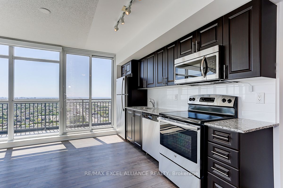 830 Lawrence Ave W, #2707