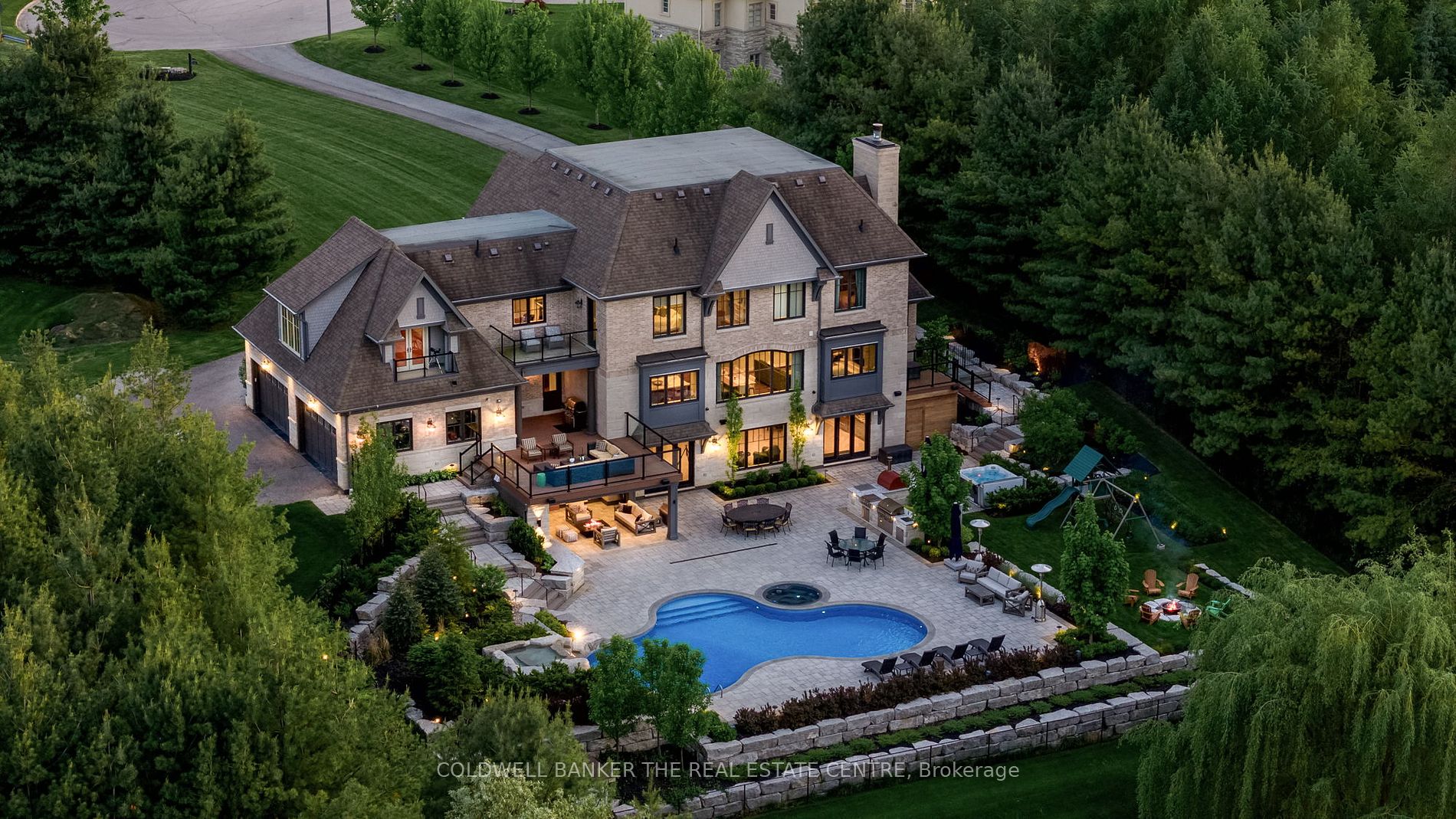 12 Oak Knoll Dr