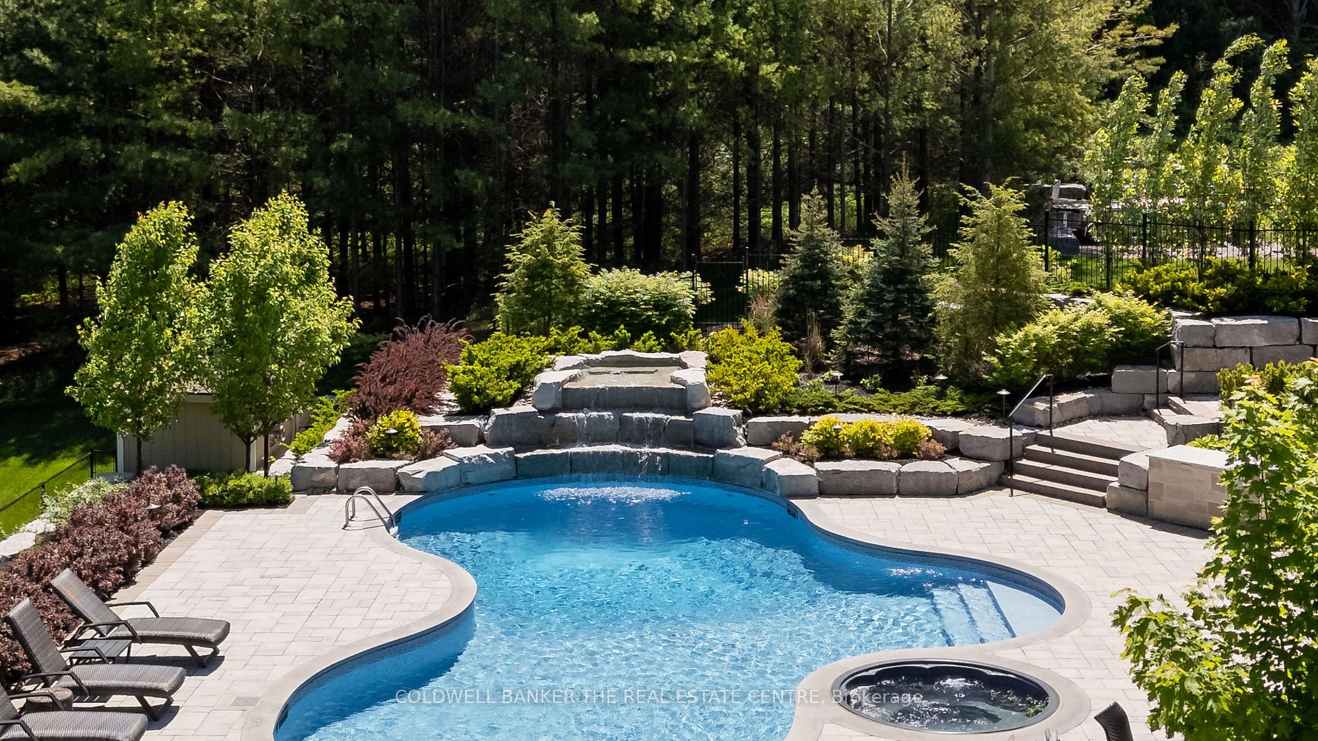 12 Oak Knoll Dr