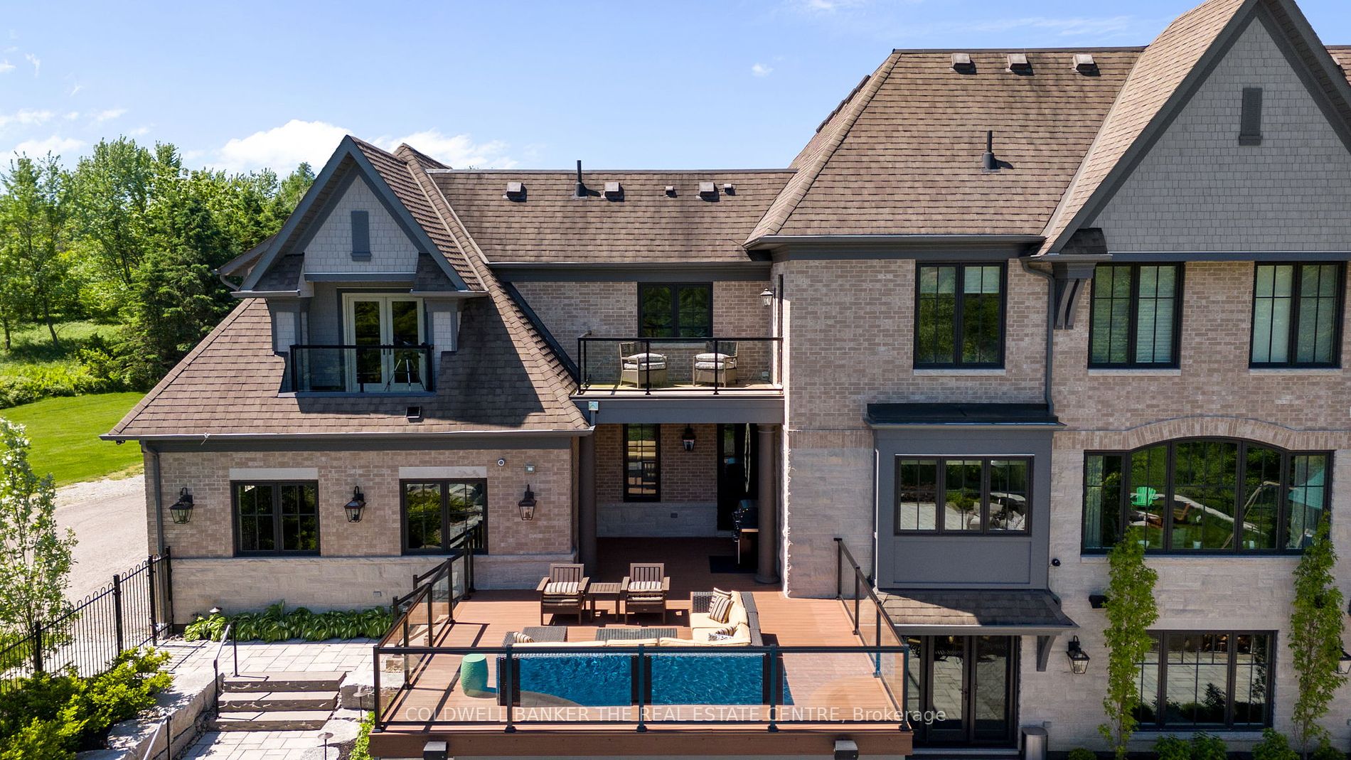 12 Oak Knoll Dr