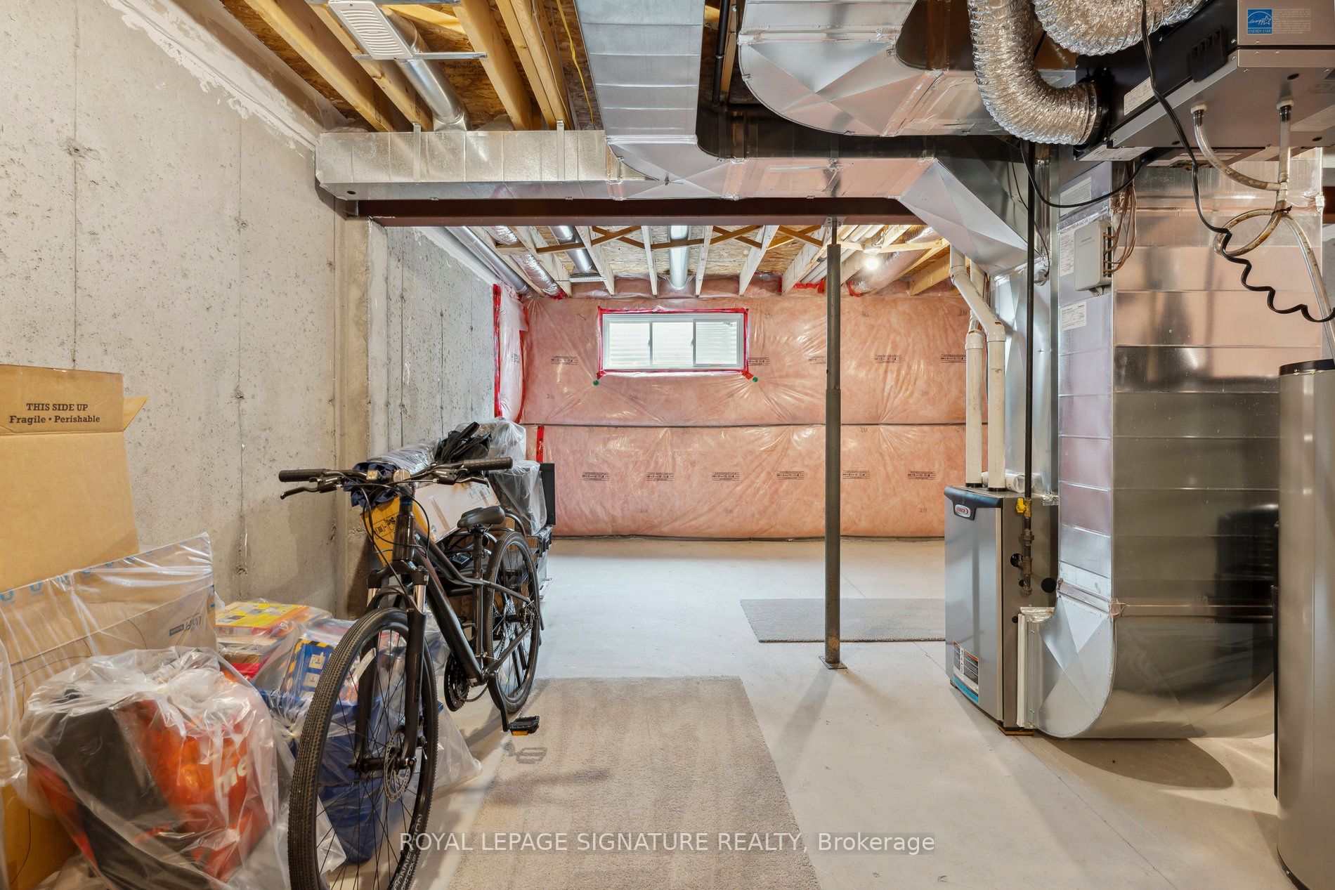 124 Parkinson Cres, #61