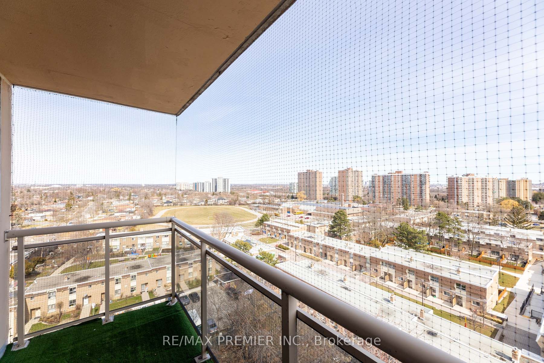 49 Silverstone Dr, #1108