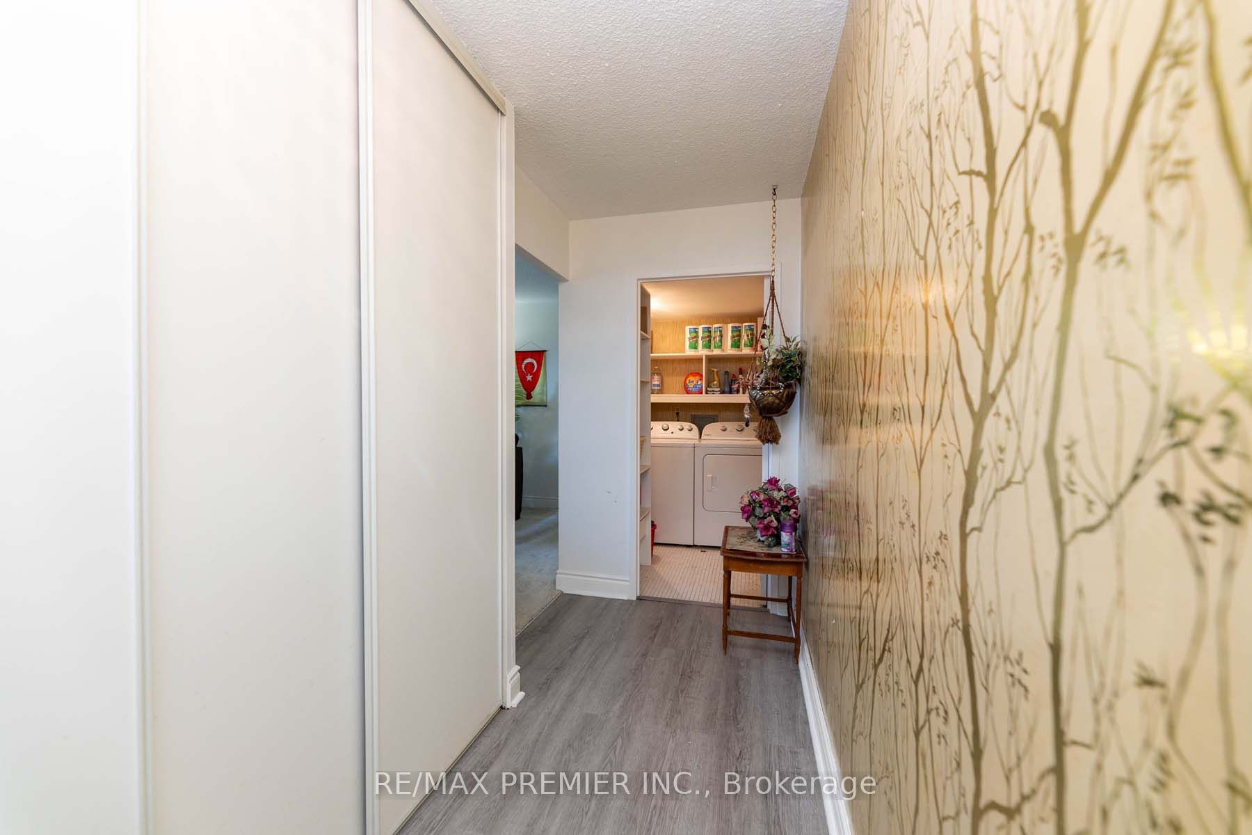 49 Silverstone Dr, #1108