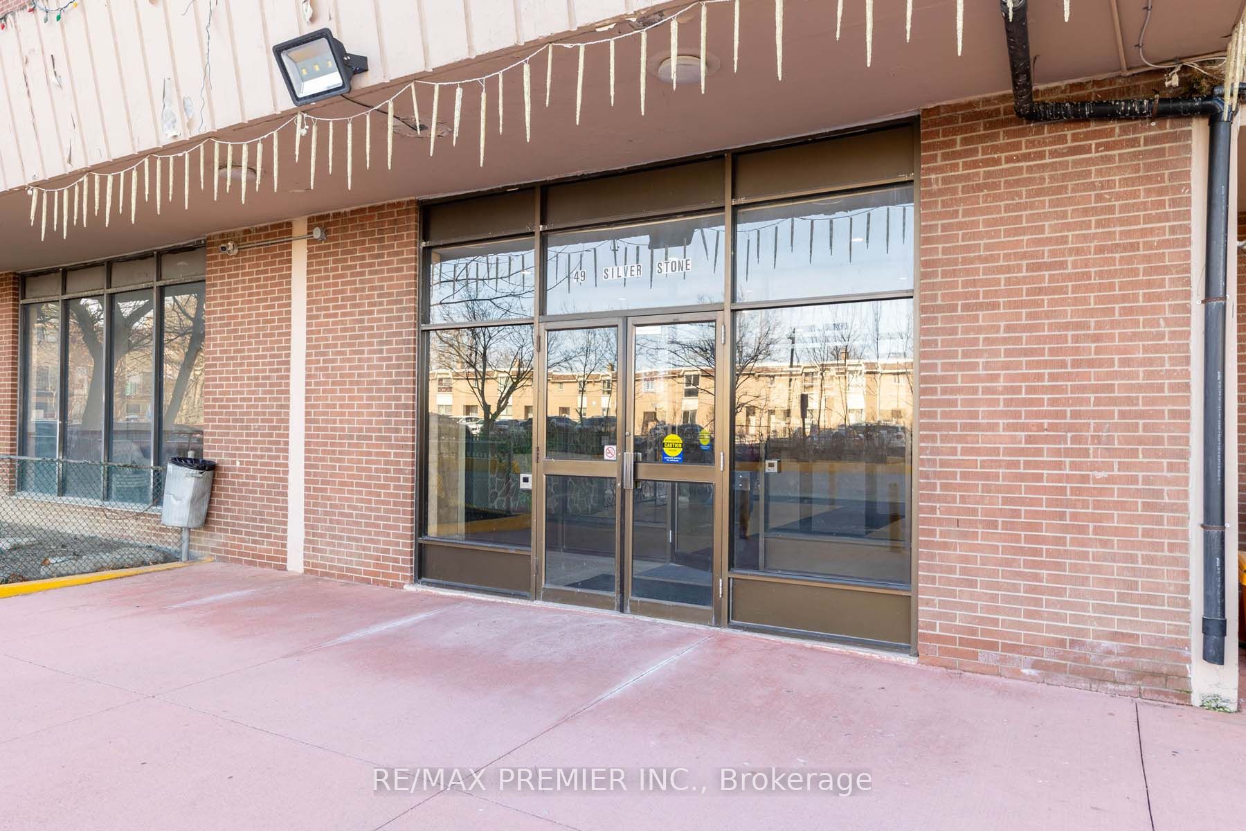 49 Silverstone Dr, #1108