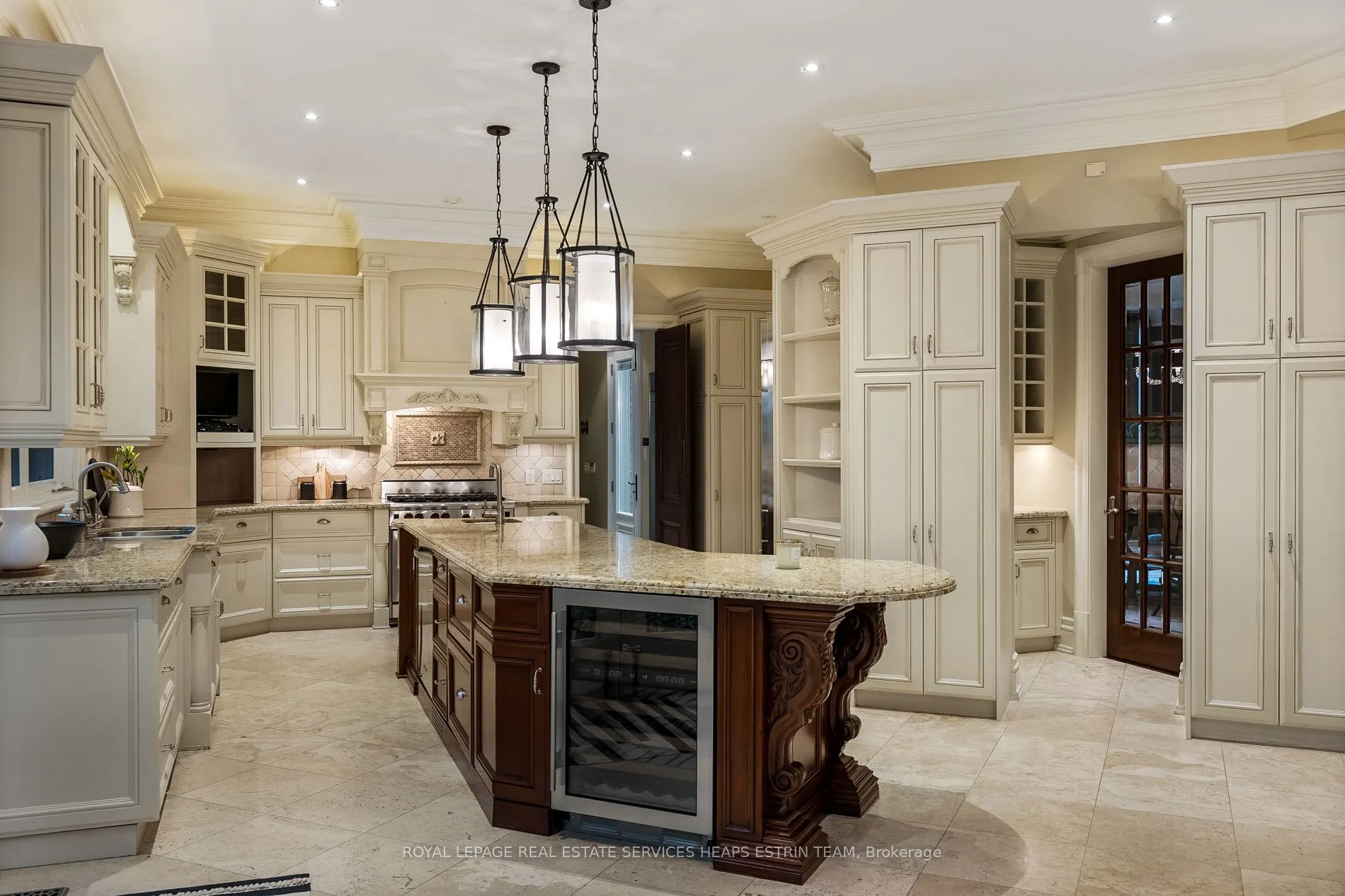 55 Valecrest Dr