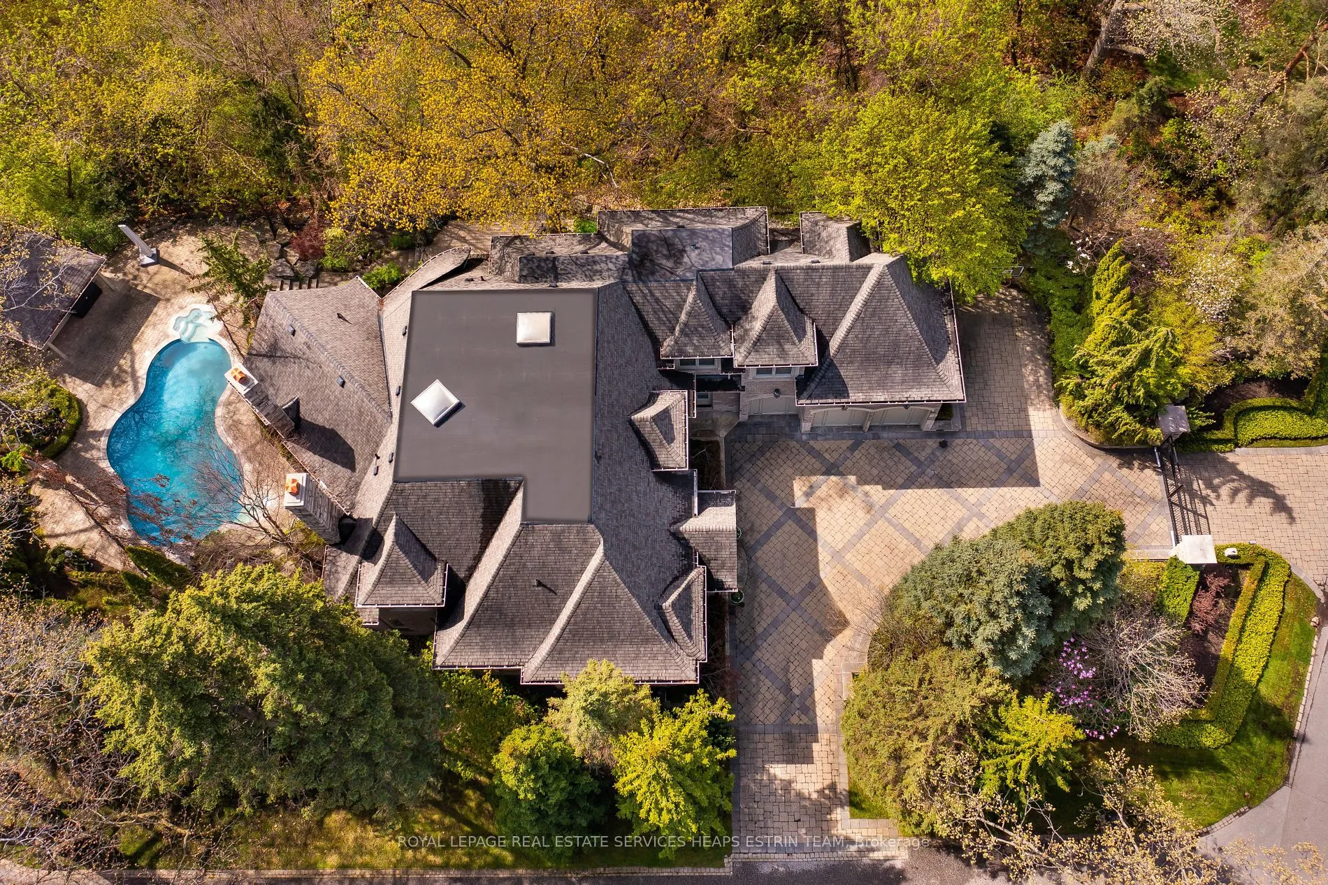 55 Valecrest Dr