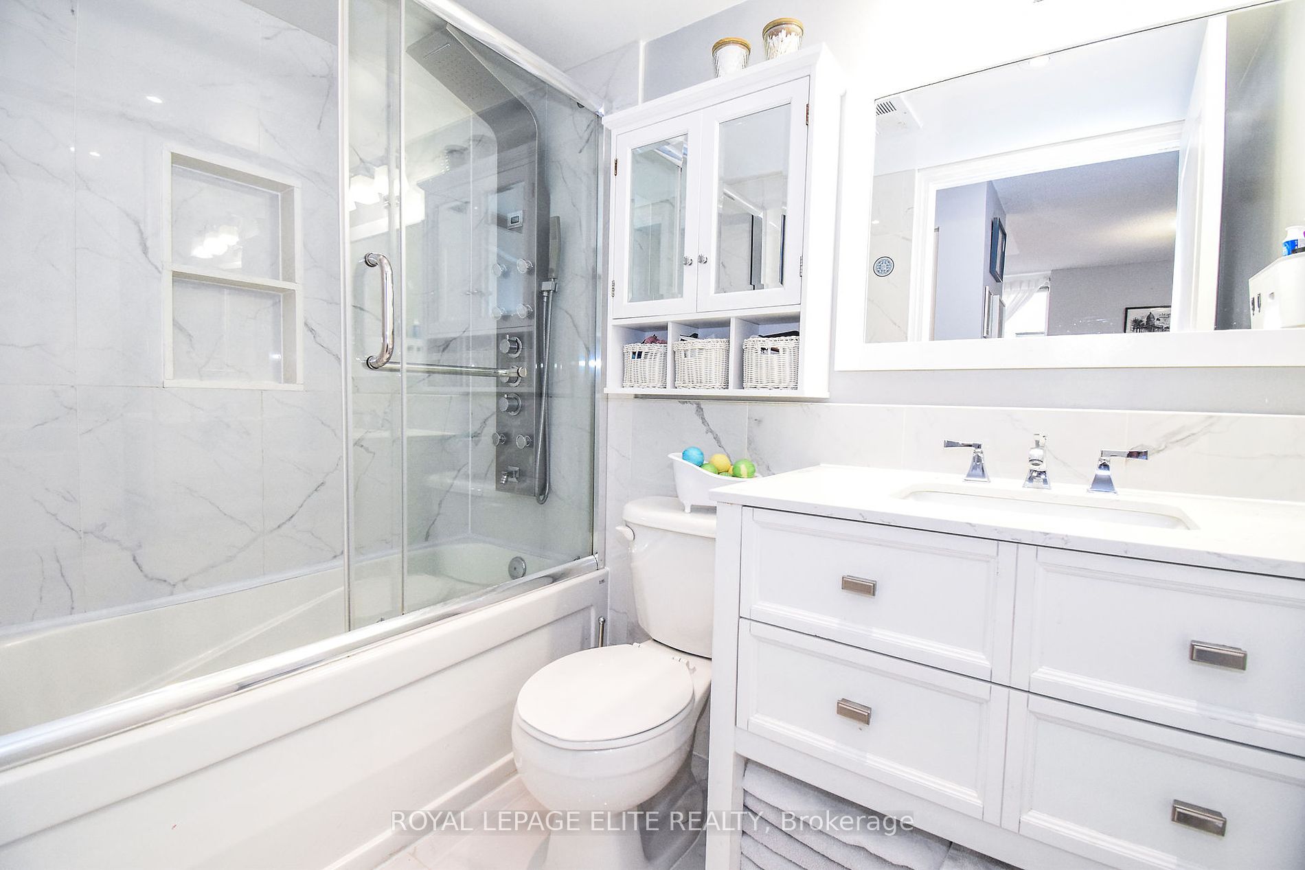 4 ELSINORE Path, #203